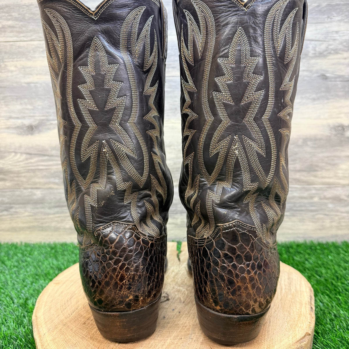 Justin Men - Size 10D - Vintage Chocolate Preban Sea Turtle Cowboy Boots 9202