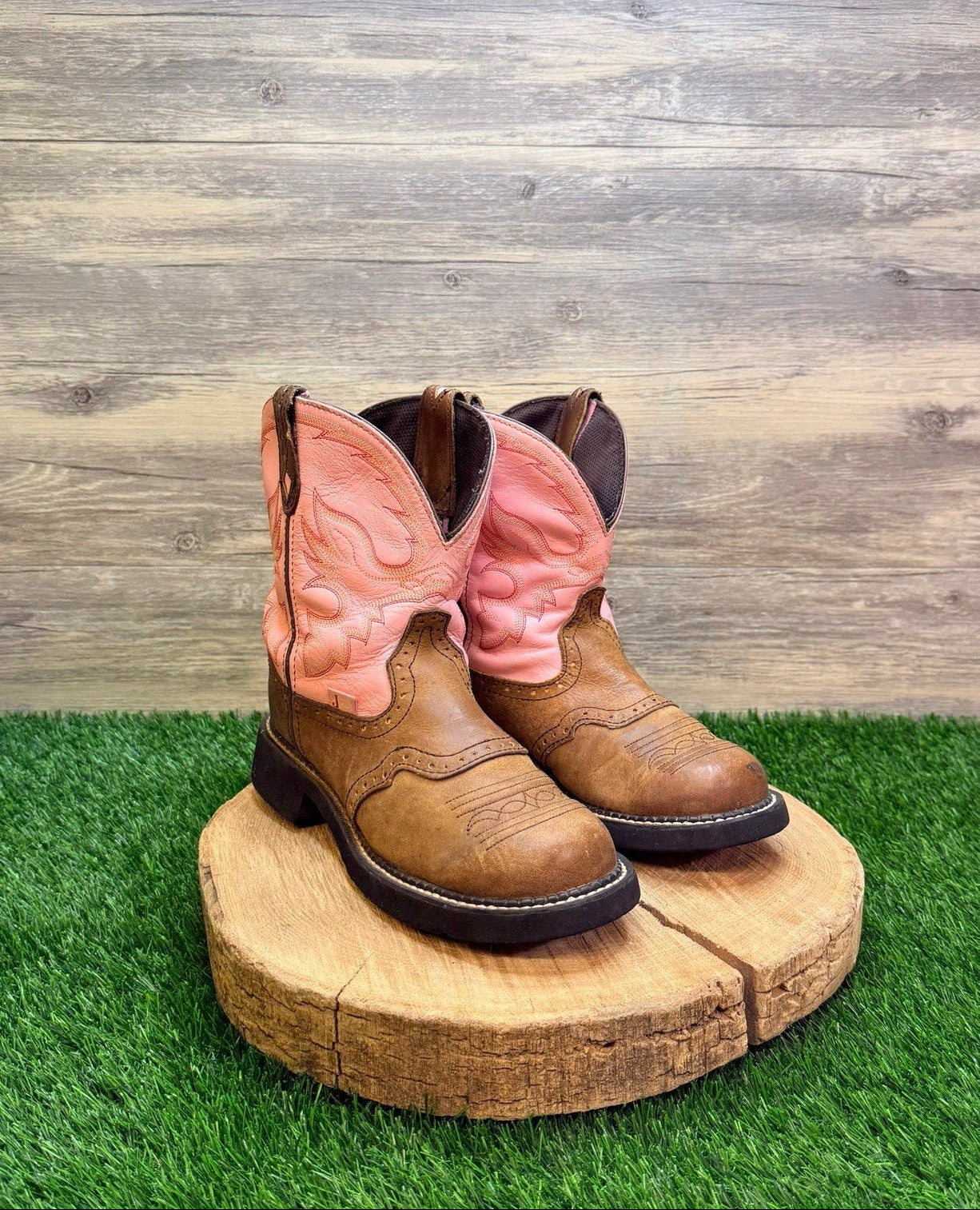 Justin Women - Size 8B - Brown / Pink Gypsy Cowboy Boots L9901