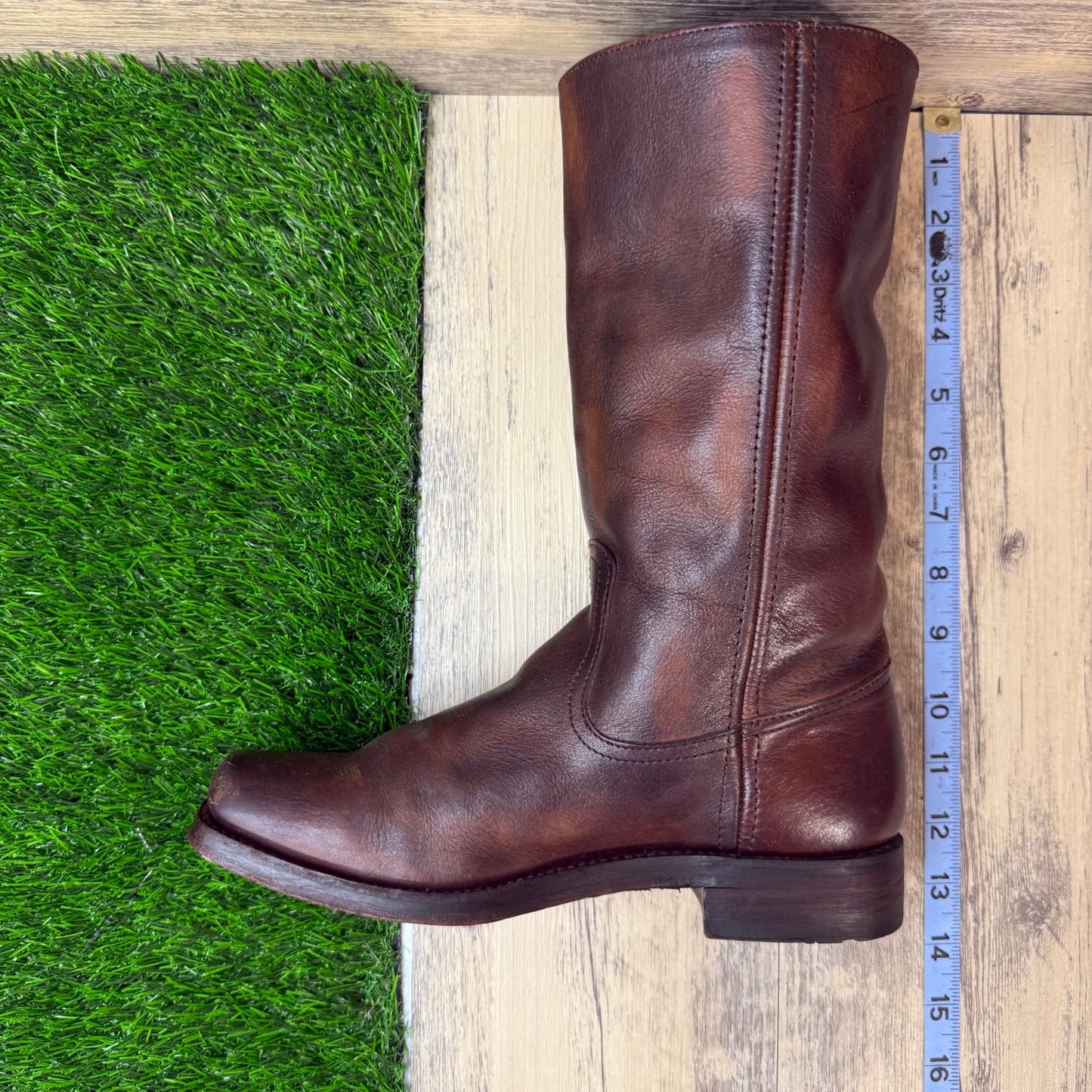 Frye Women - Size 7.5B - Dark Brown Heath Zipper Square Toe Boots Style 77283