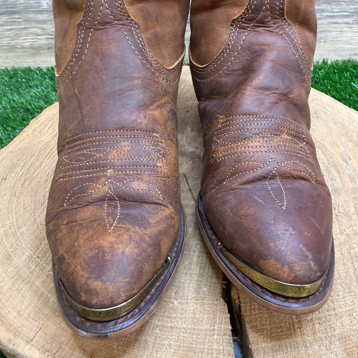 Durango Women - Size 5.5 - Brown Slouch Toe Plate Cowboy Boots Style 57856
