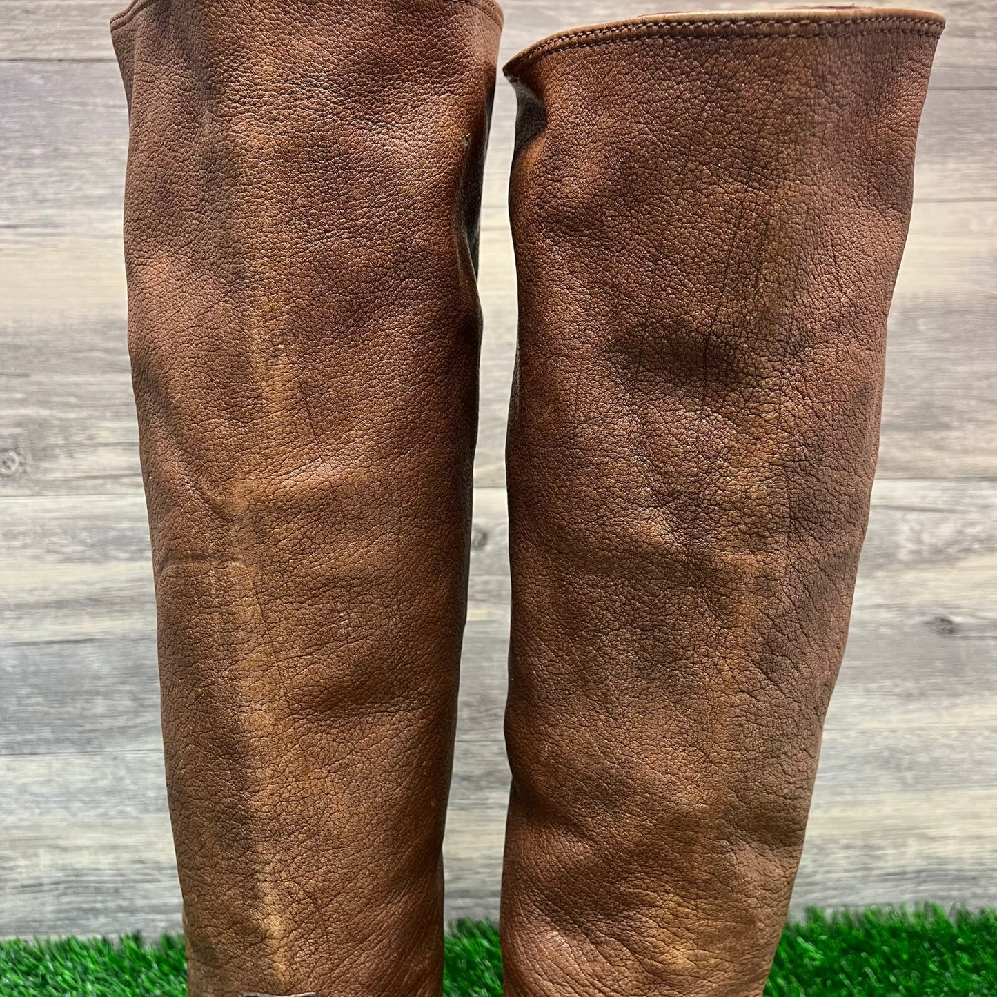 Frye Women - Size 9.5B - Tan Tall Shaft Zipper Boots Style 76430