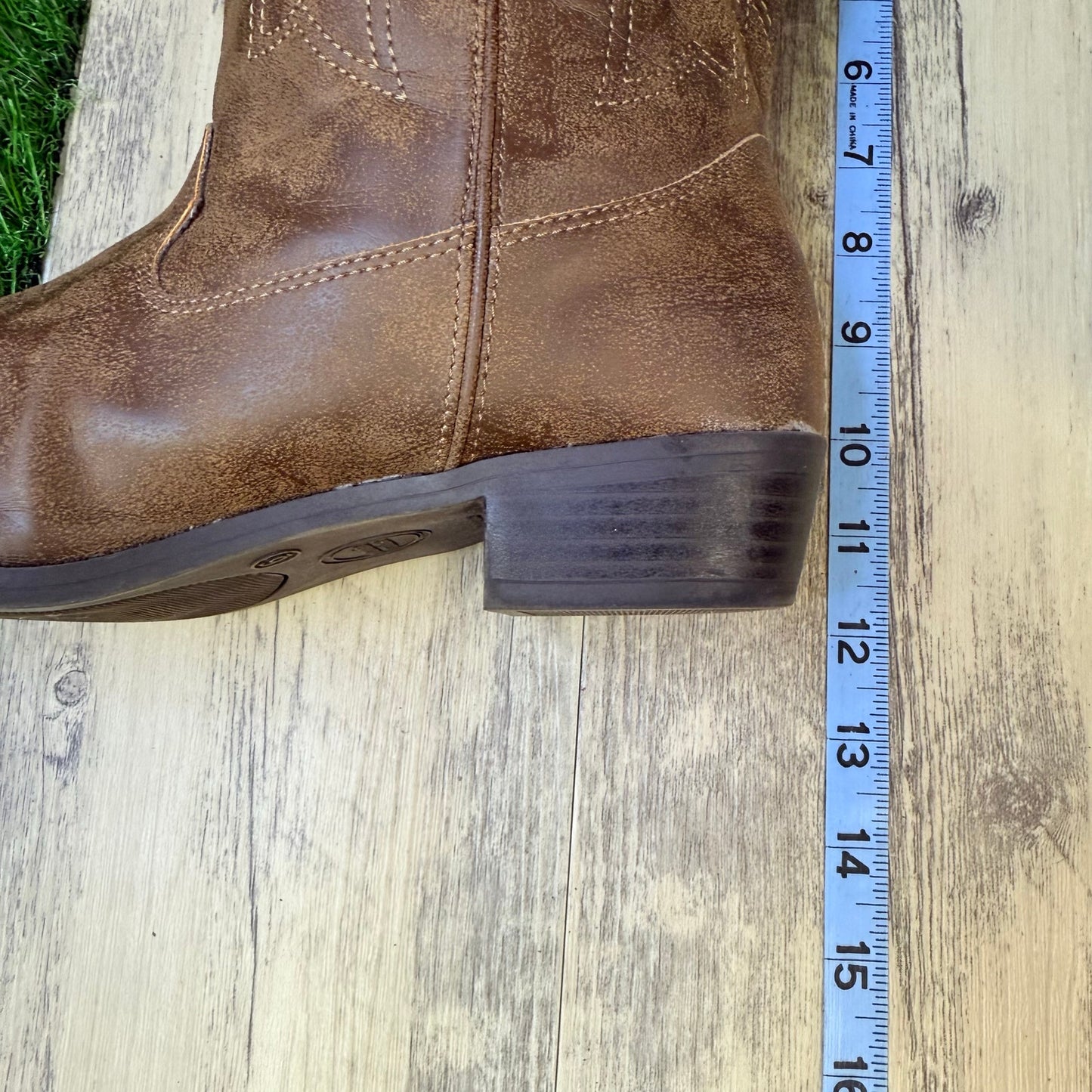 Wonder Nation Youth - Size 6 - Brown Faux Cowboy Boots 28DP059