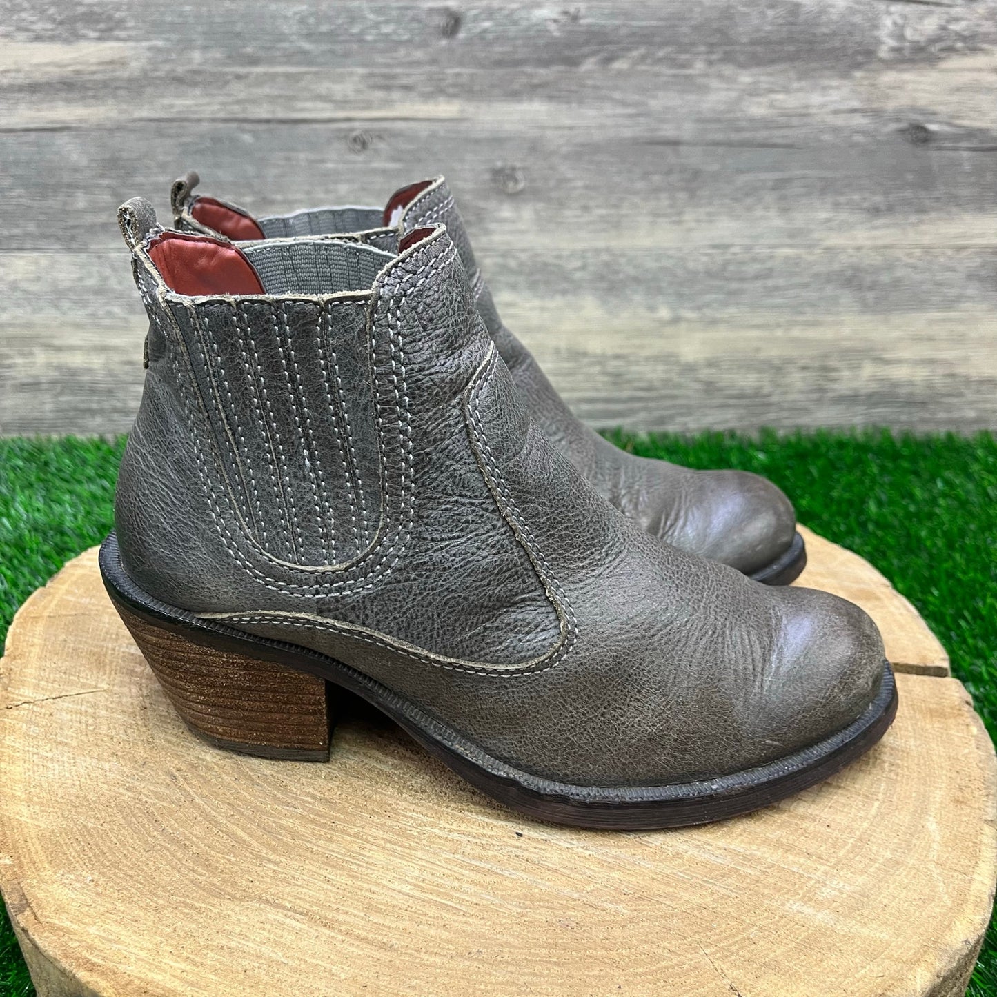 Luxury Rebel Women - Size 6 - Gray Ankle Boots