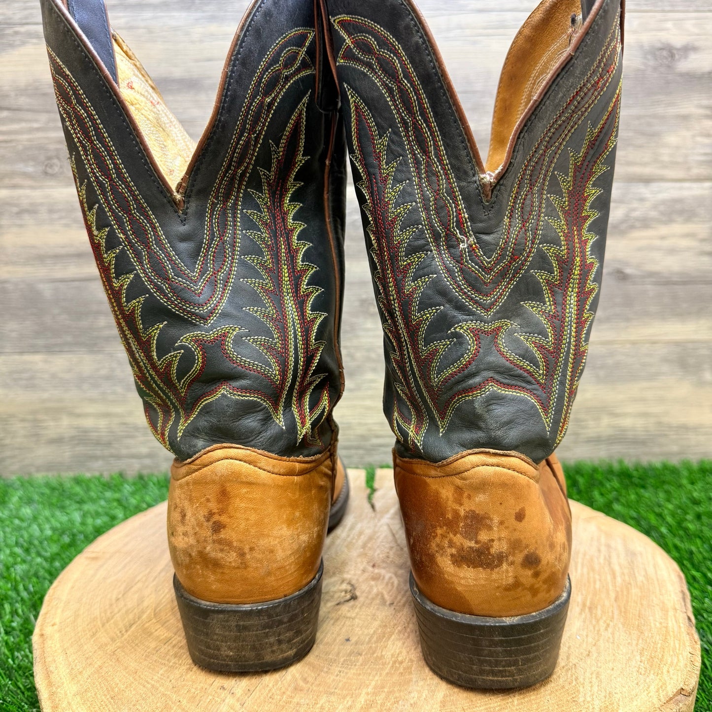 Tony Lama Women - Size 7B - Tan/Black Cowboy Boots 1060