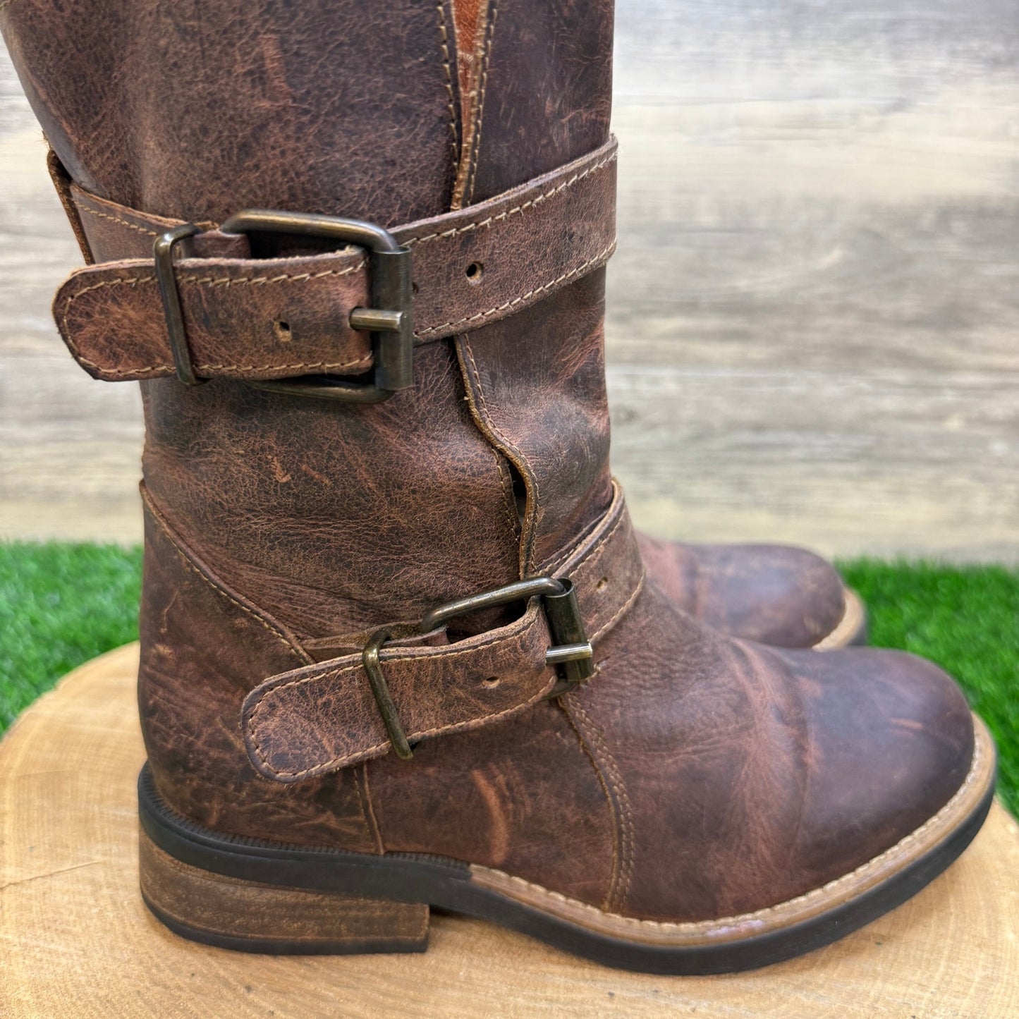 Steve Madden Women - Size 7M - Brown Buckle Ankle Boots Style Caveat