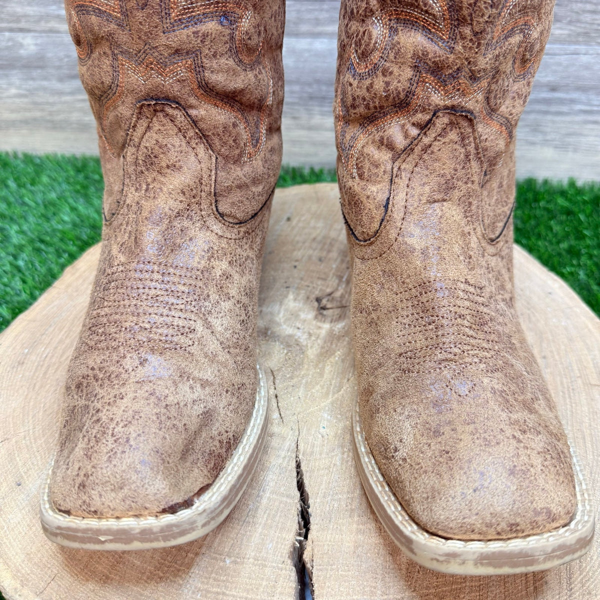 Roper Youth - Size 6 - Distressed Tan Faux Square Western Cowboy Boots