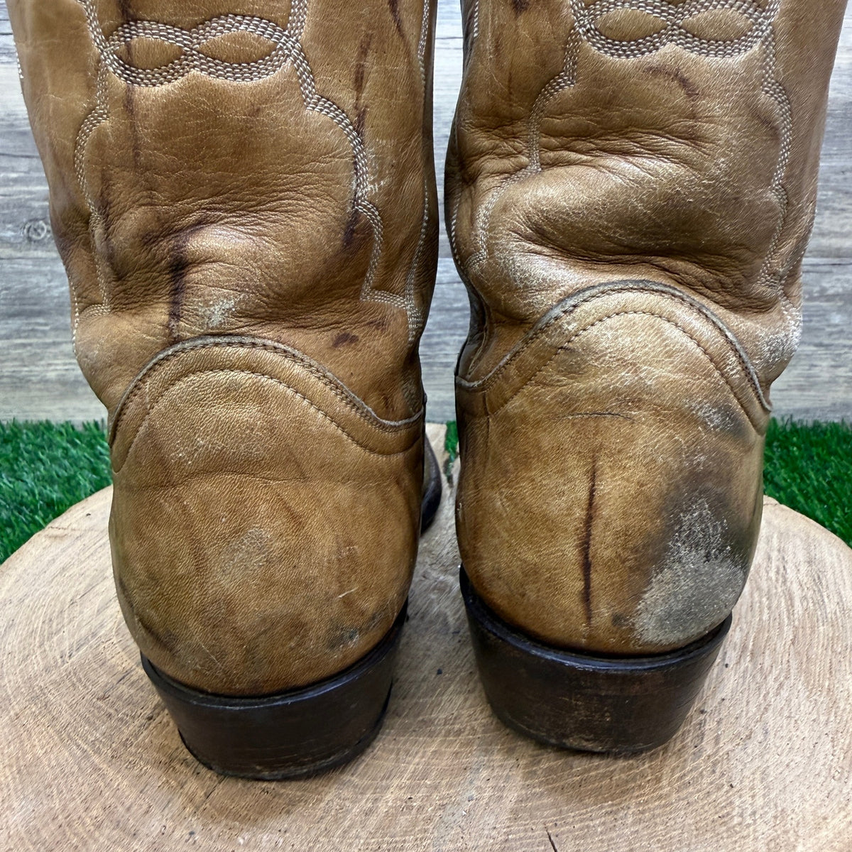 Tony Lama Men - Size 8D - Vintage Marbled Sand Embroidered Cowboy Boots Style L486