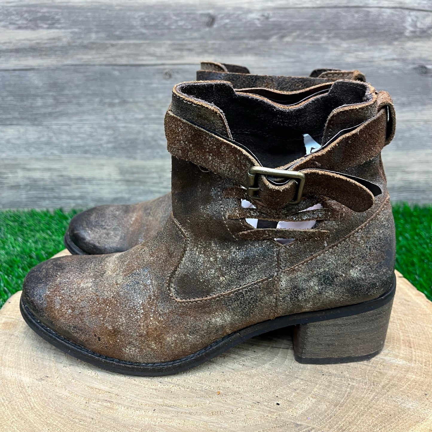 Diba True Women - Size 8.5 - Distressed Brown Ankle Boots