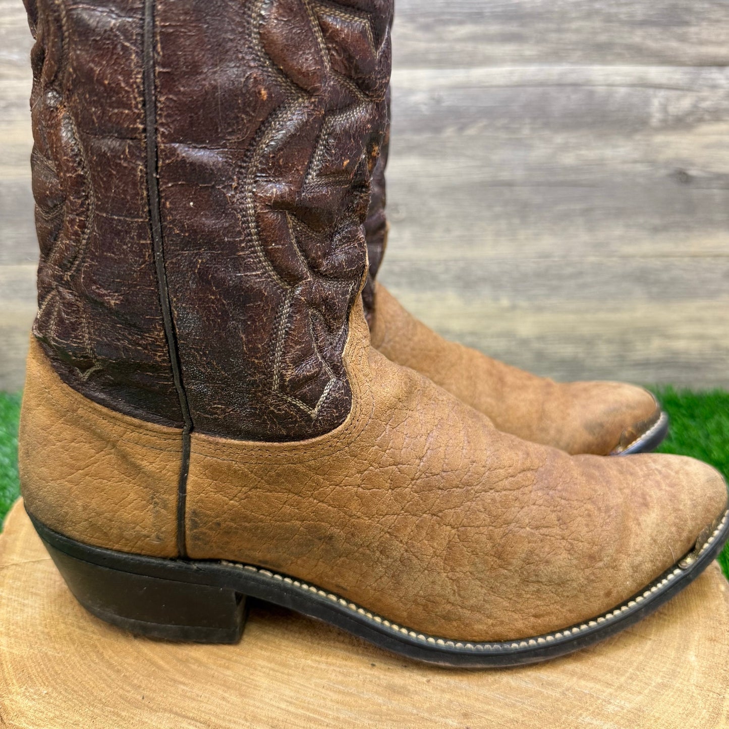 Silverado Men - Size 9D - Vintage Two Tone Brown Cowboy Boots Style 42295