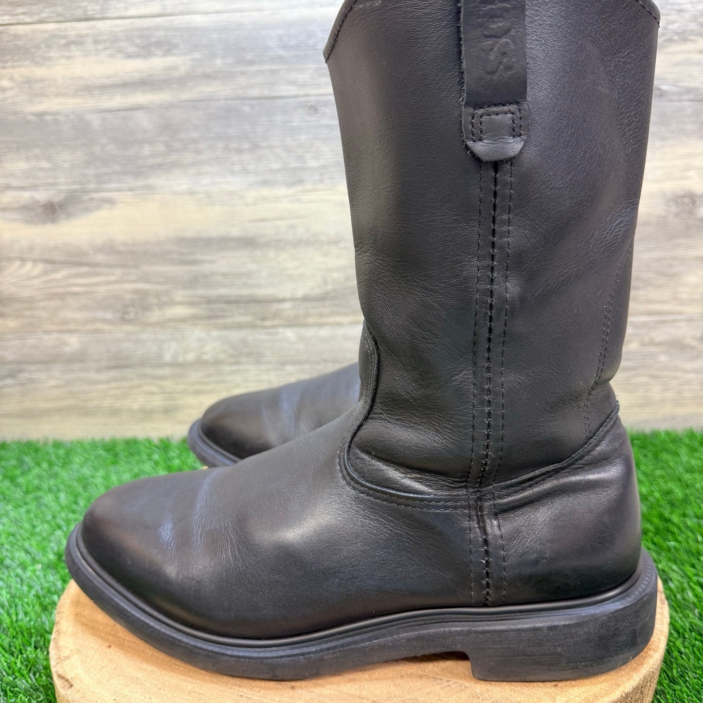 Red Wing Men - Size 9.5D - Black Pecos Work Boots 9389450