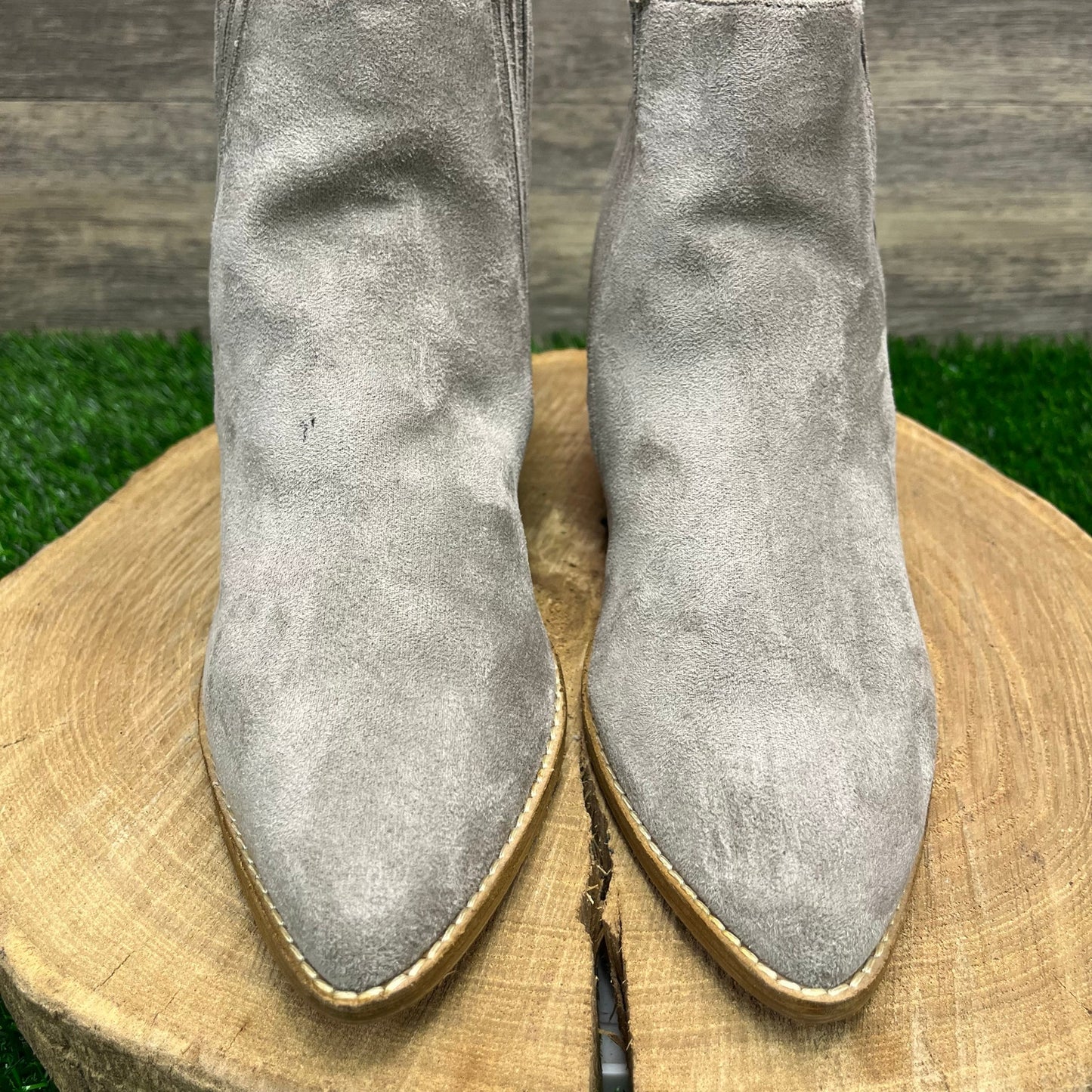 Beast Women - Size 8.5 - Light Gray Faux Suede Ankle Boots