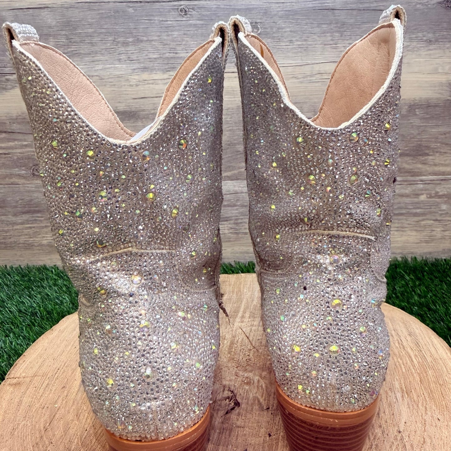 Unknown Women - Size 7 - Cream / Silver / Gold Sparkle Faux Leather Ankle Boots