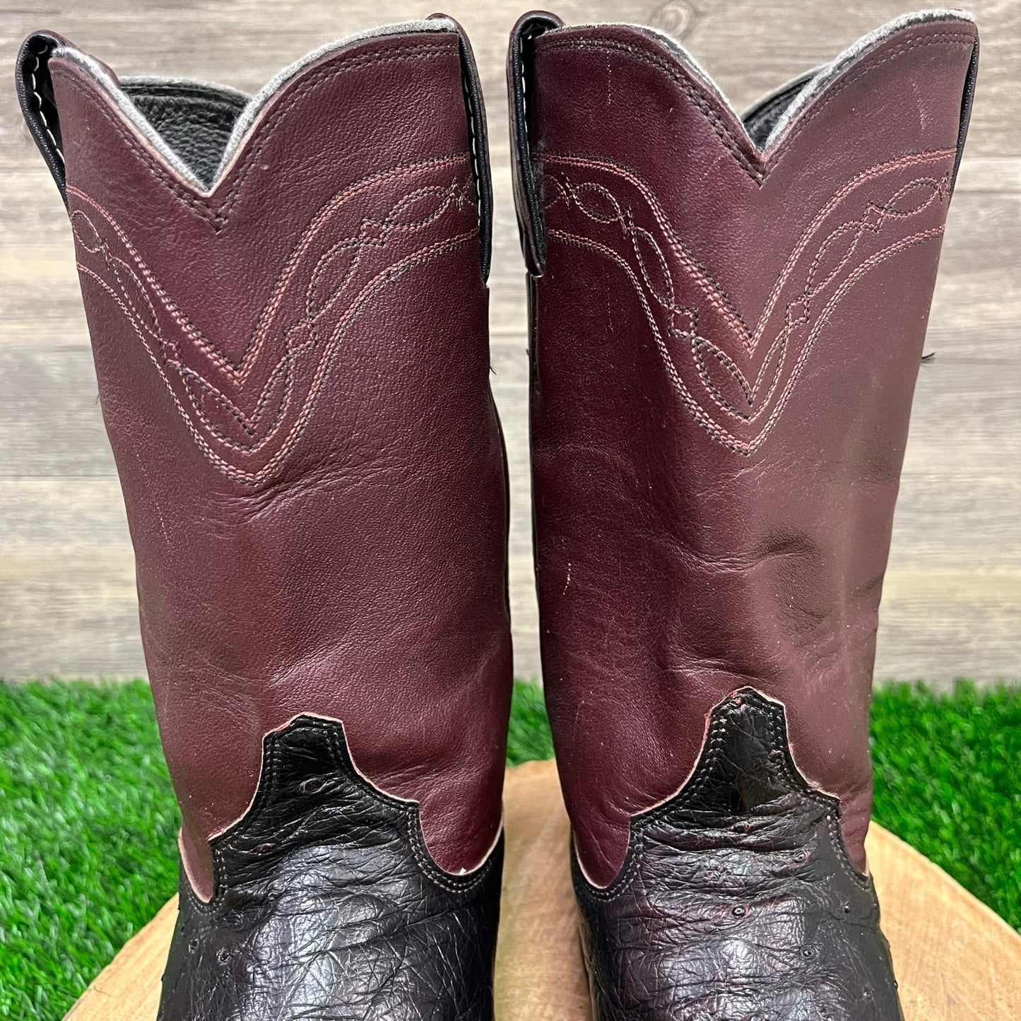 Justin Men - Size 7B - Vintage Burgundy Smooth Ostrich Cowboy Boots Style J2198