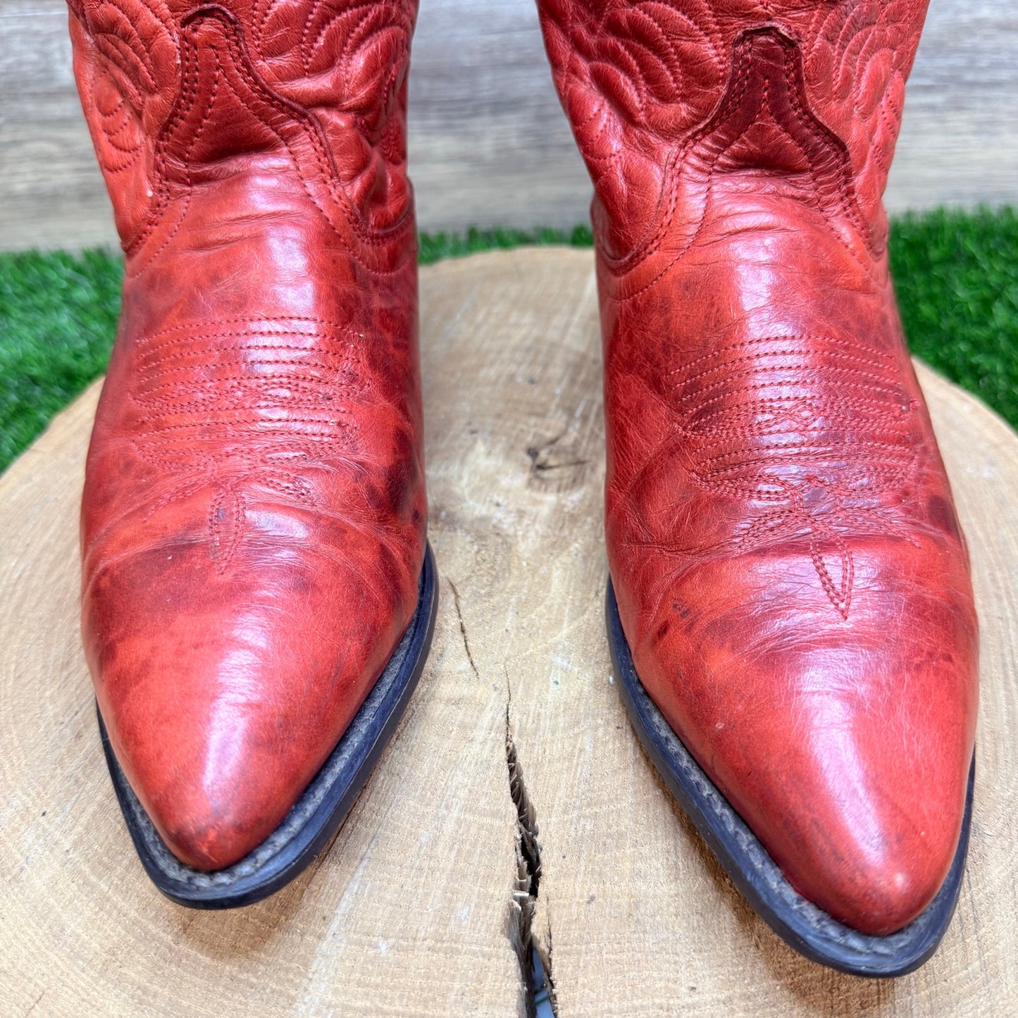 Justin Women - Size 8M - Red Western Cowboy Boots