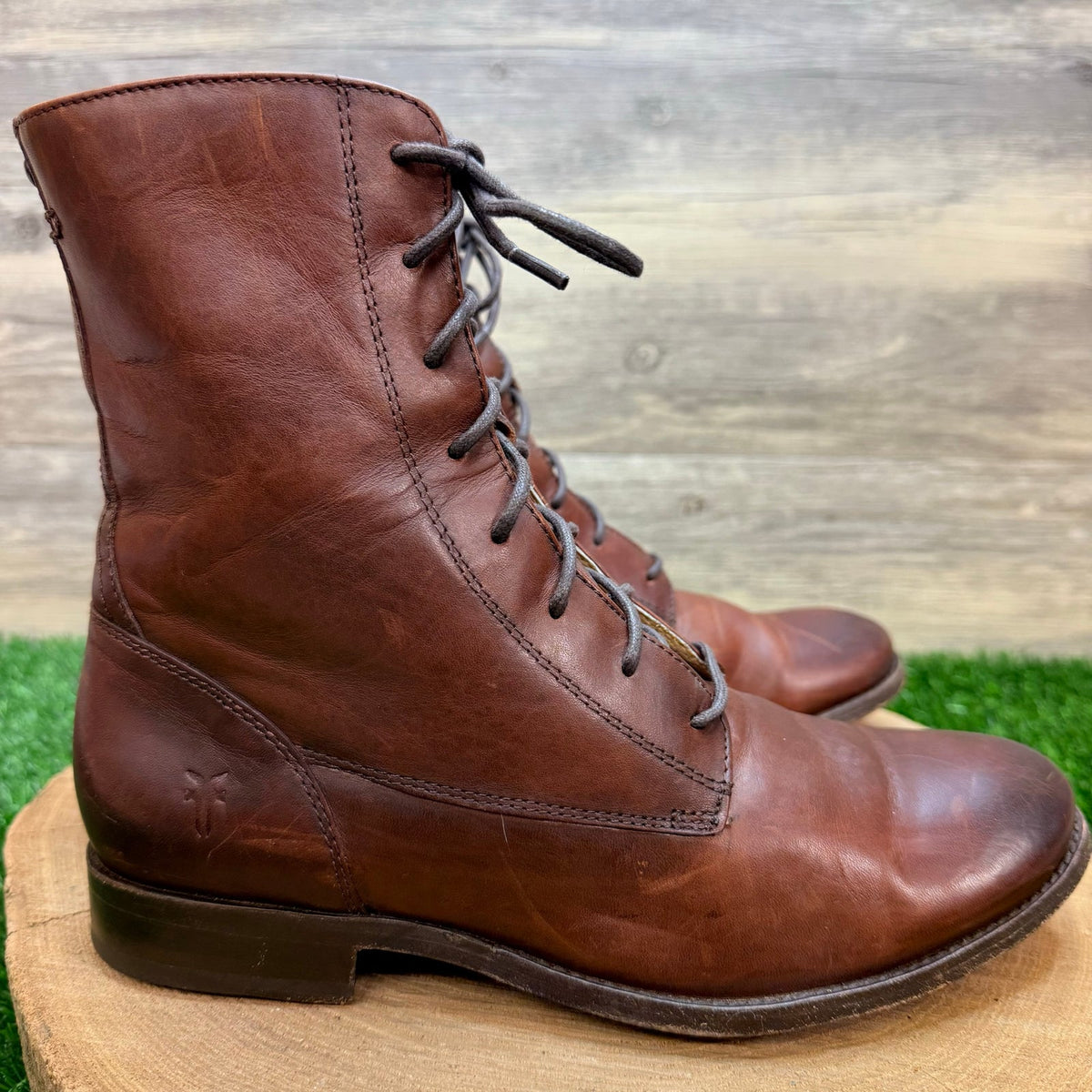 Frye Women - Size 8B - Melissa Lace Up Ankle Boots 3476081