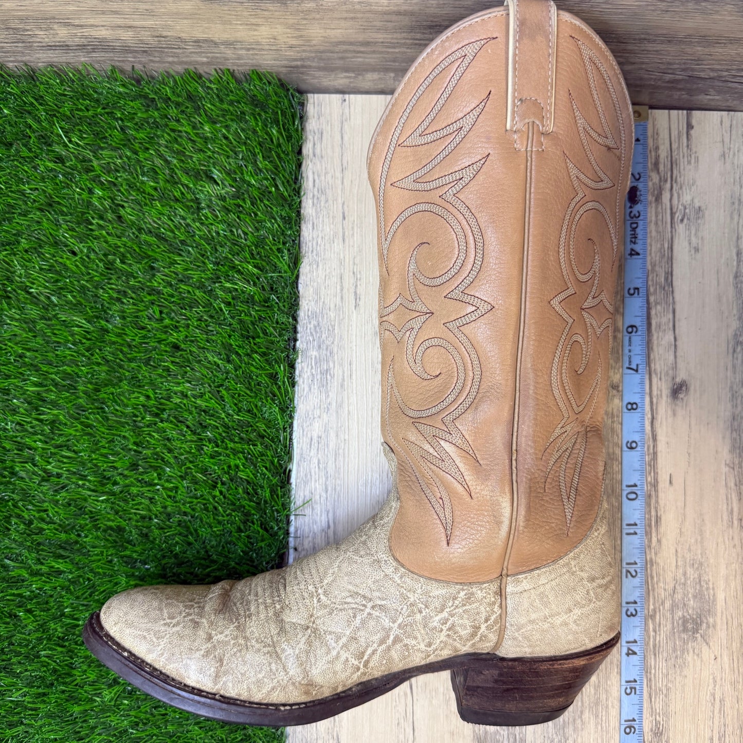 Acme Royal Men - Size 10D - Vintage Beige/Tan Exotic Cowboy Boots Style 6302