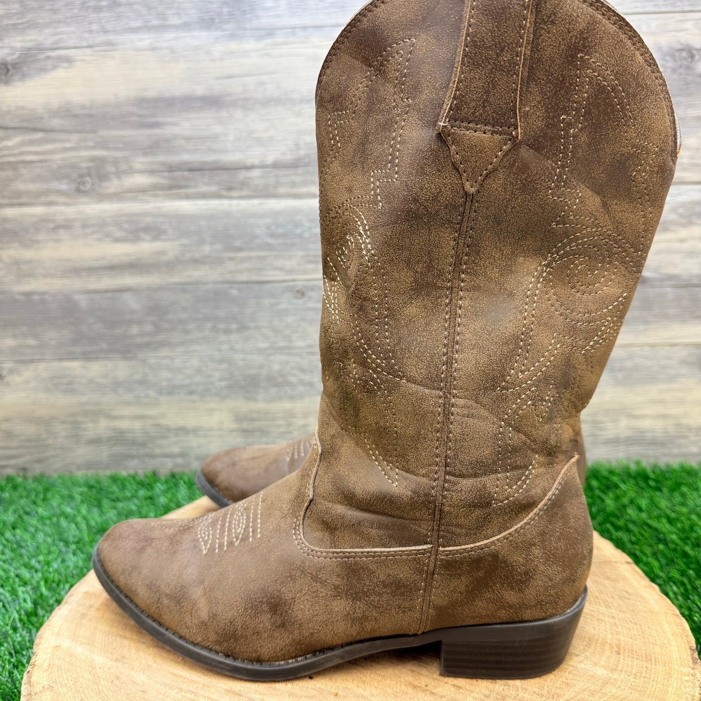 Wonder Nation Youth - Size 6 - Brown Faux Cowboy Boots 28DP059