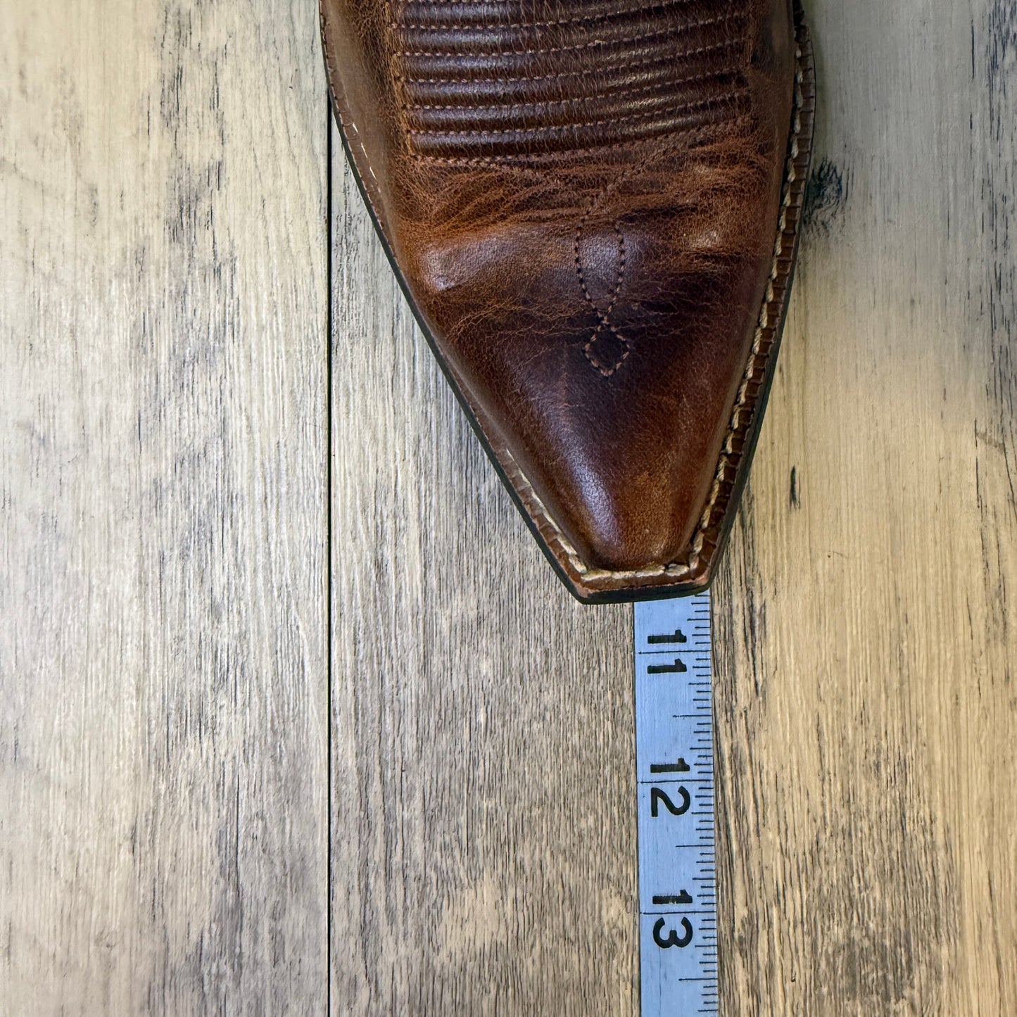 Ariat Women - Size 6B - Brown Heritage Snip Toe Cowboy Boots Style 10005908