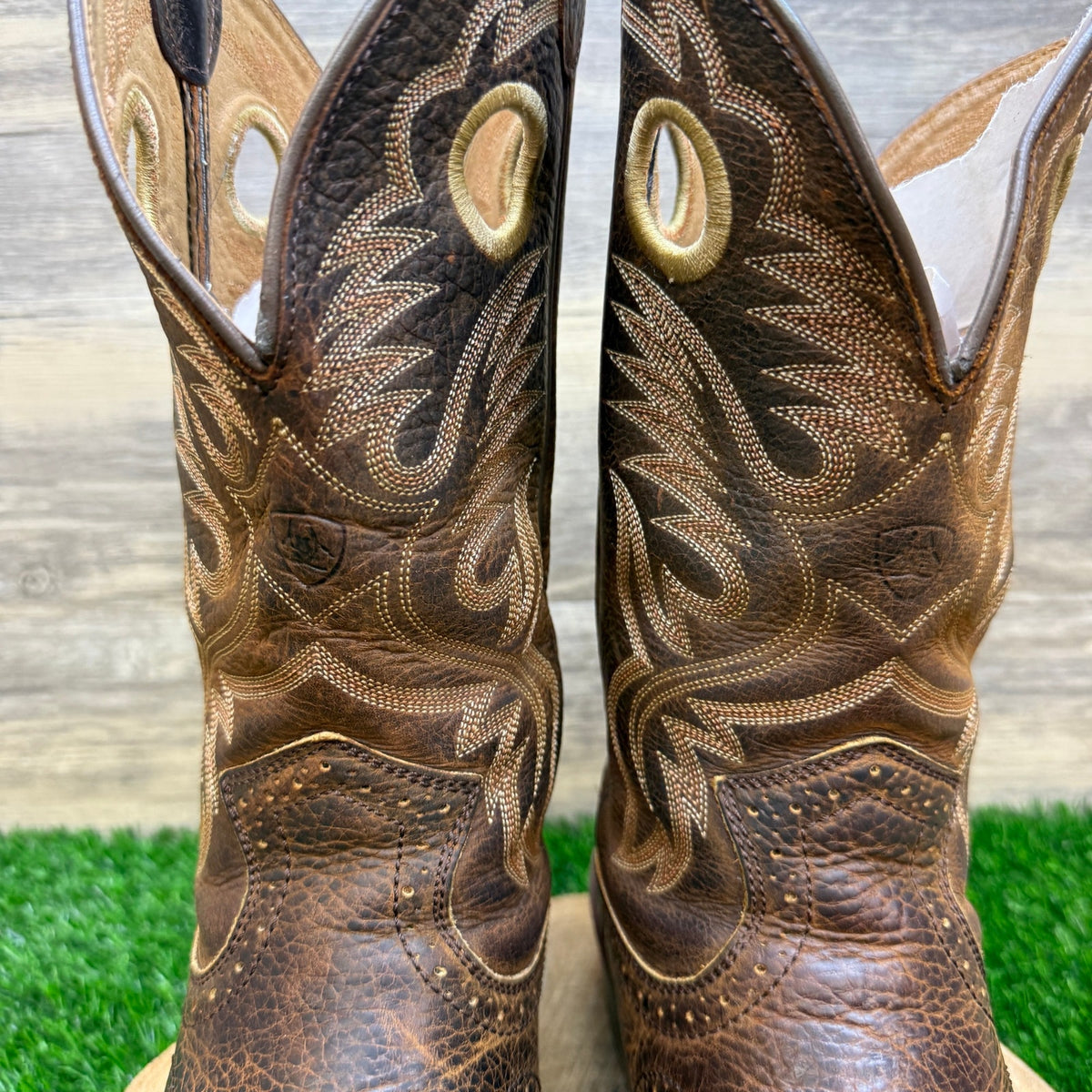Ariat Men - Size 10.5EE - Brown Rough Stock Square Toe Cowboy Boots 10002227
