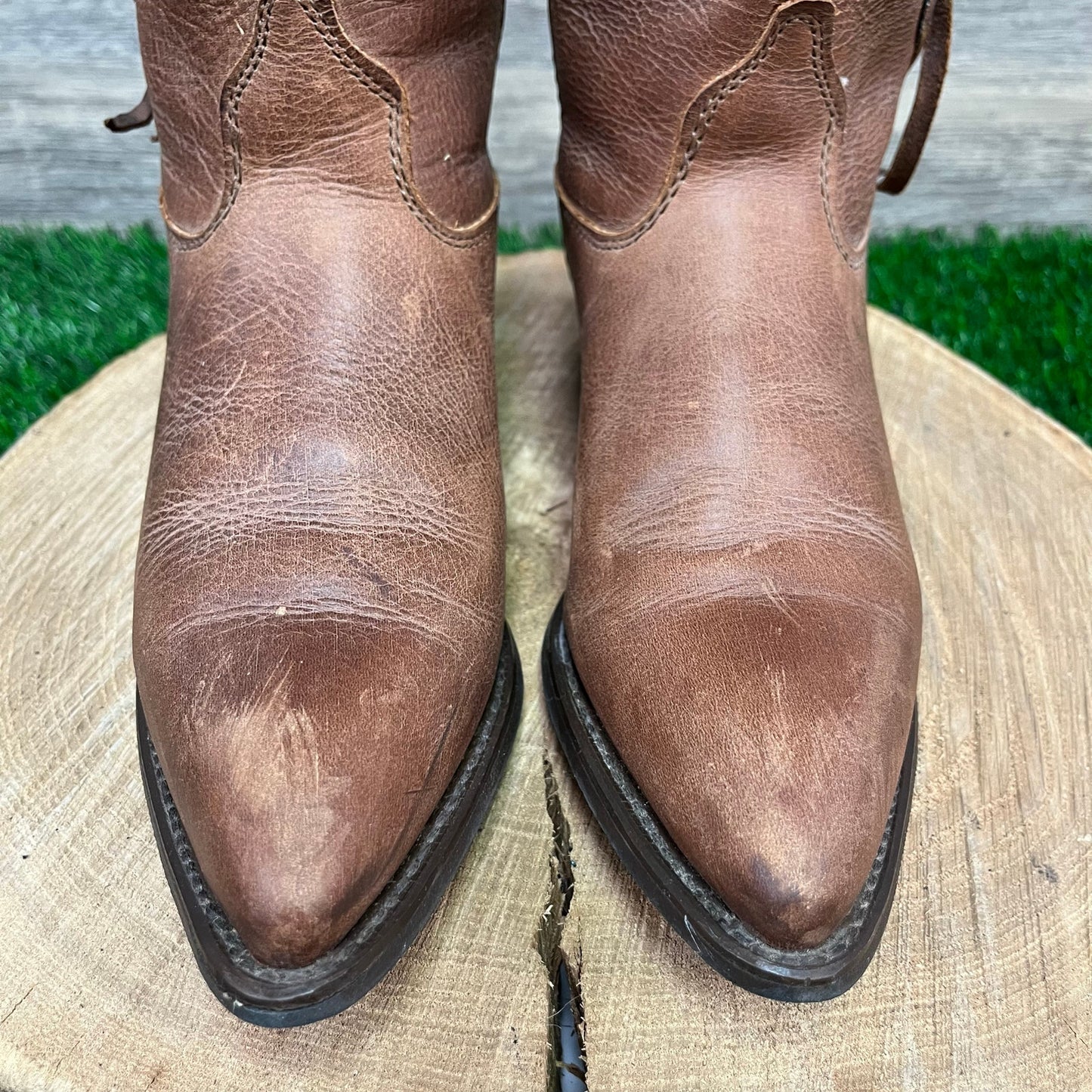 Capezio Women - Size 6.5M - Vintage Brown Fringe Conchos Cowboy Boots 89280