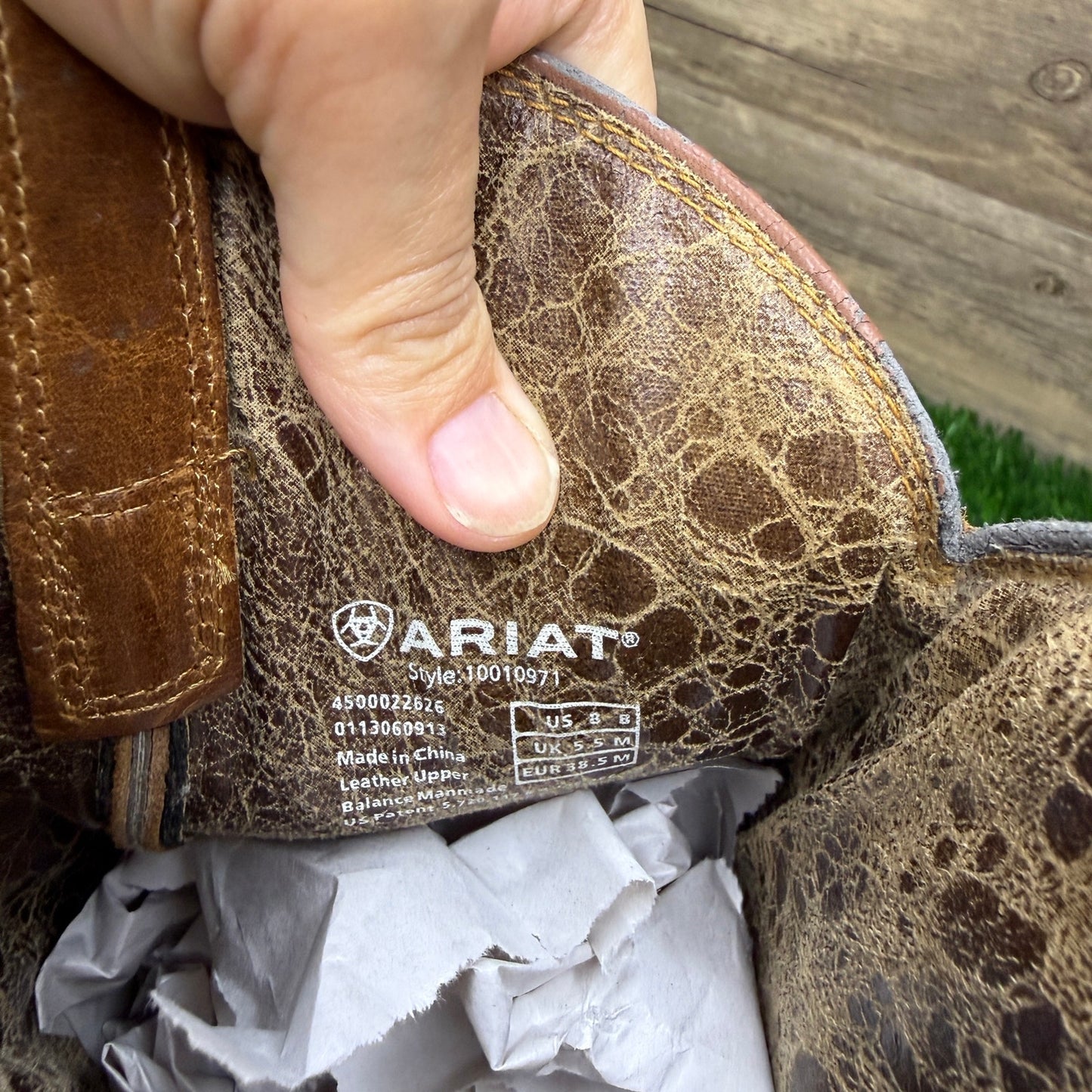 Ariat Women - Size 8B - Tan Scroll Western Cowboy Boots Style 10010971