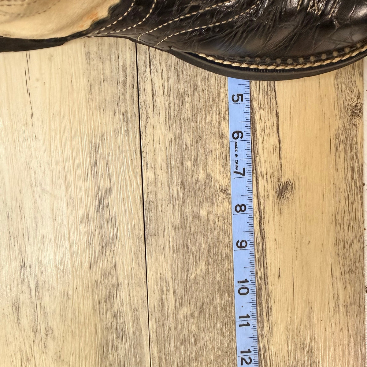 Ariat Women - Size 10B - Cream / Black Gator Print Fatbaby Cowboy Boots 14820