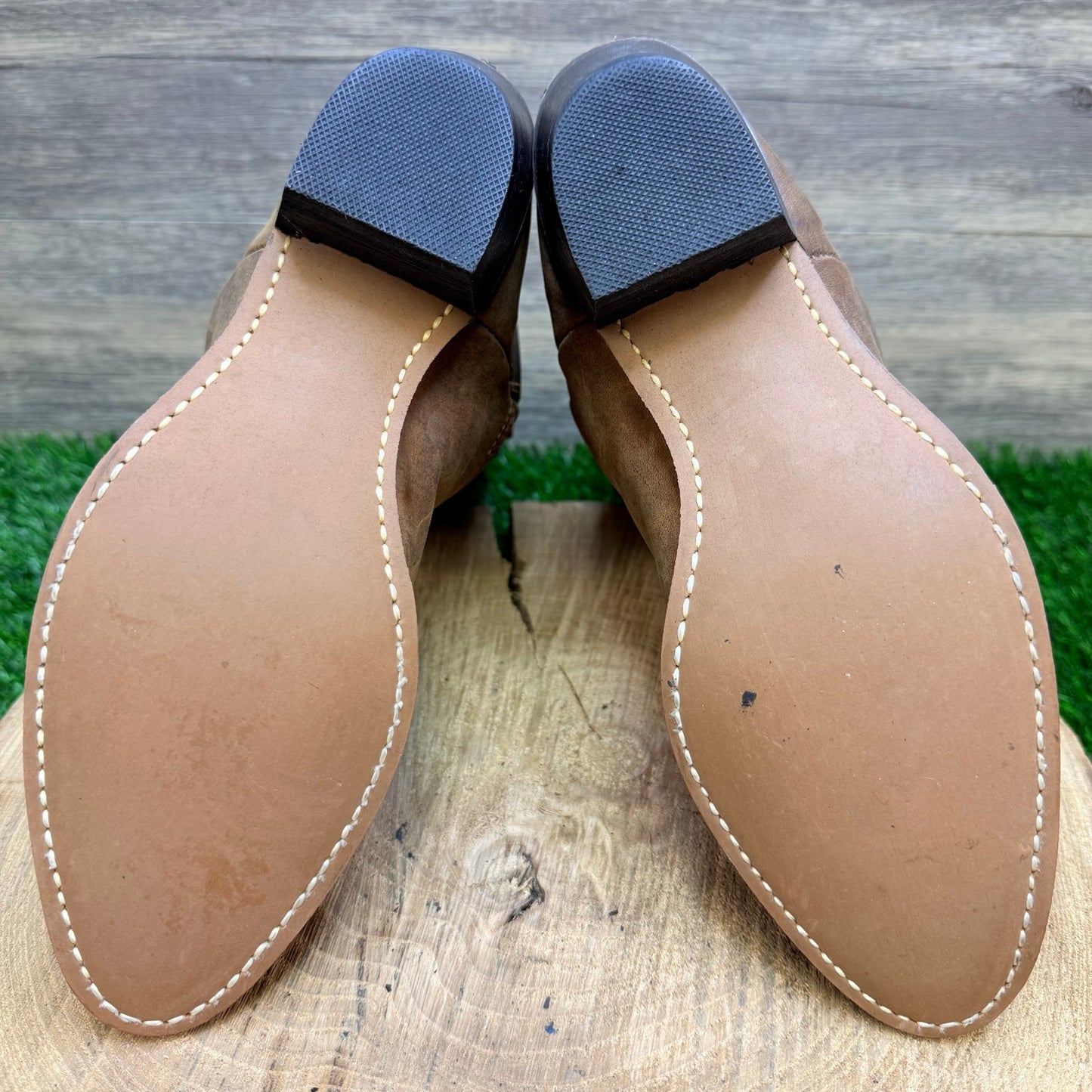 Durango Women - Size 8M - LIKE NEW 
Brown Slouch Cowboy Boots RD542