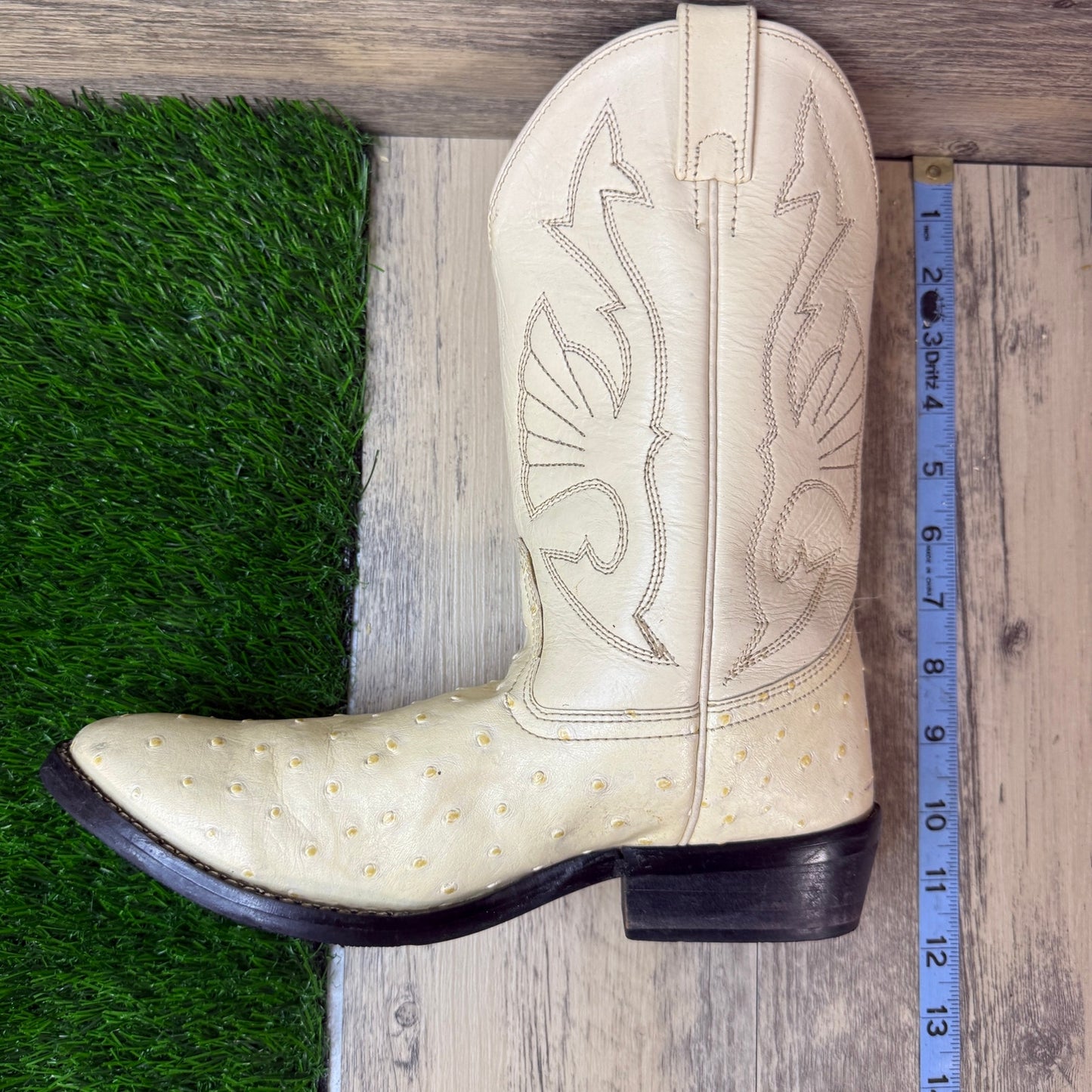 Acme Women - Size 5.5 - Vintage Cream Faux Ostrich Cowboy Boots 12128