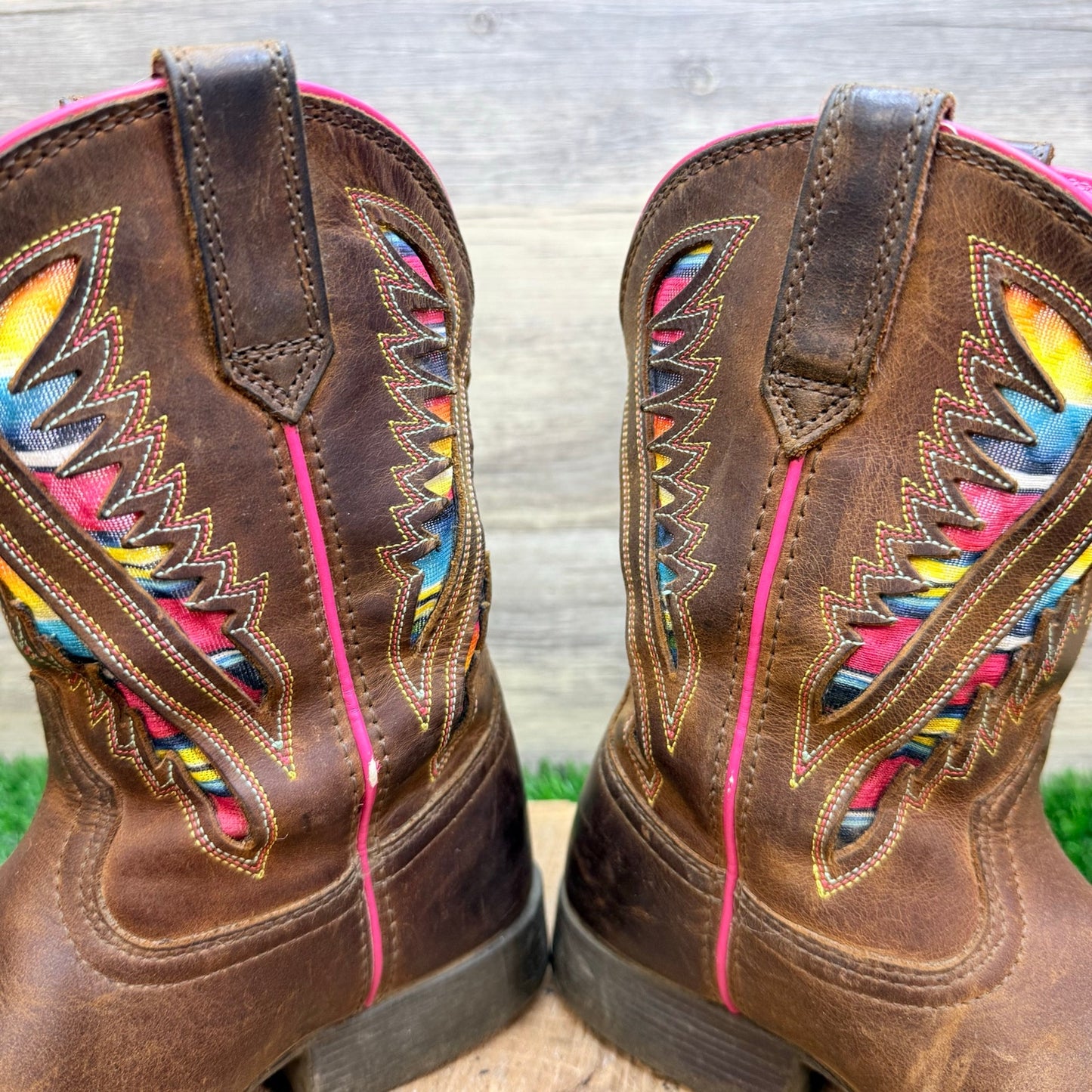 Ariat Women - Size 2 - Brown / Pink QuickDraw Ventek Square Cowboy Boots 10027306