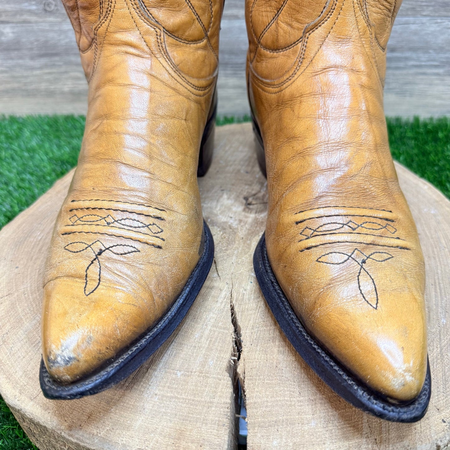 Wrangler Men - Size 10.5D - Vintage Tan Western Cowboy Boots 12569