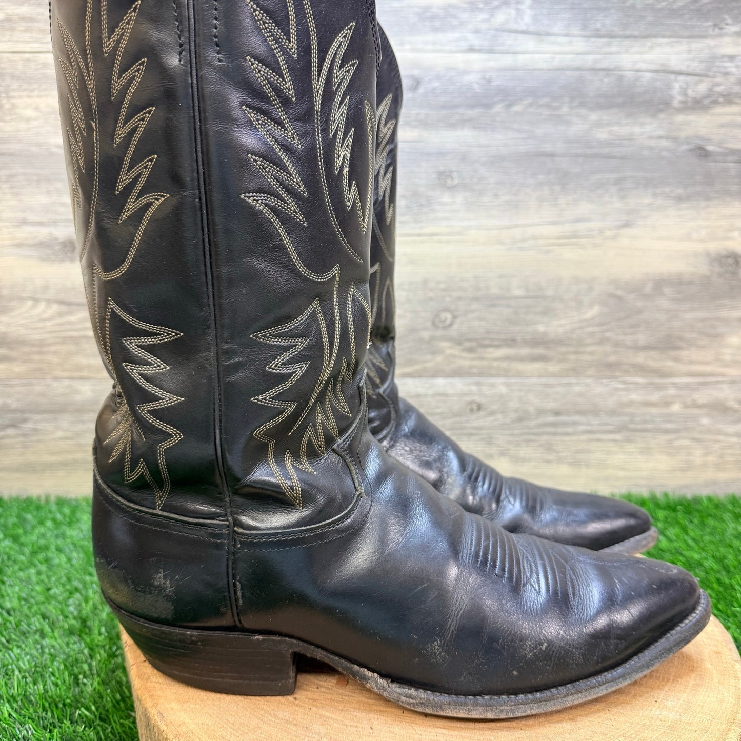 Justin Men - Size 10D - Vintage Black Western Cowboy Boots 2040