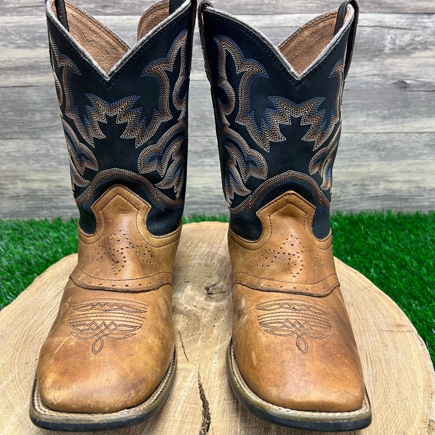 Justin Youth - Size 3.5D - Two Tone Square Toe Cowboy Boots 7010Y