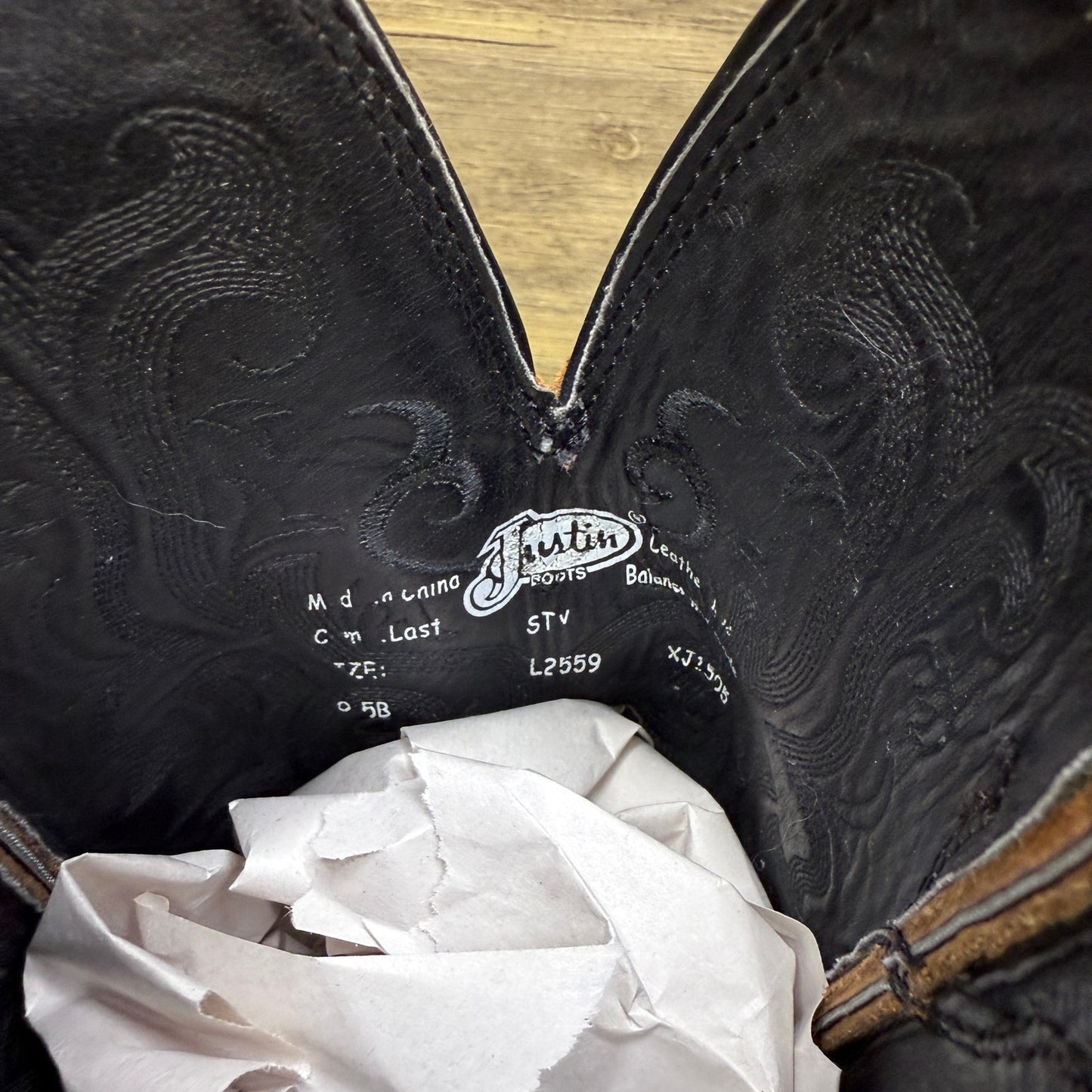 Justin Women - Size 9.5B - Brown Stampede Cowboy Boots Style L2559