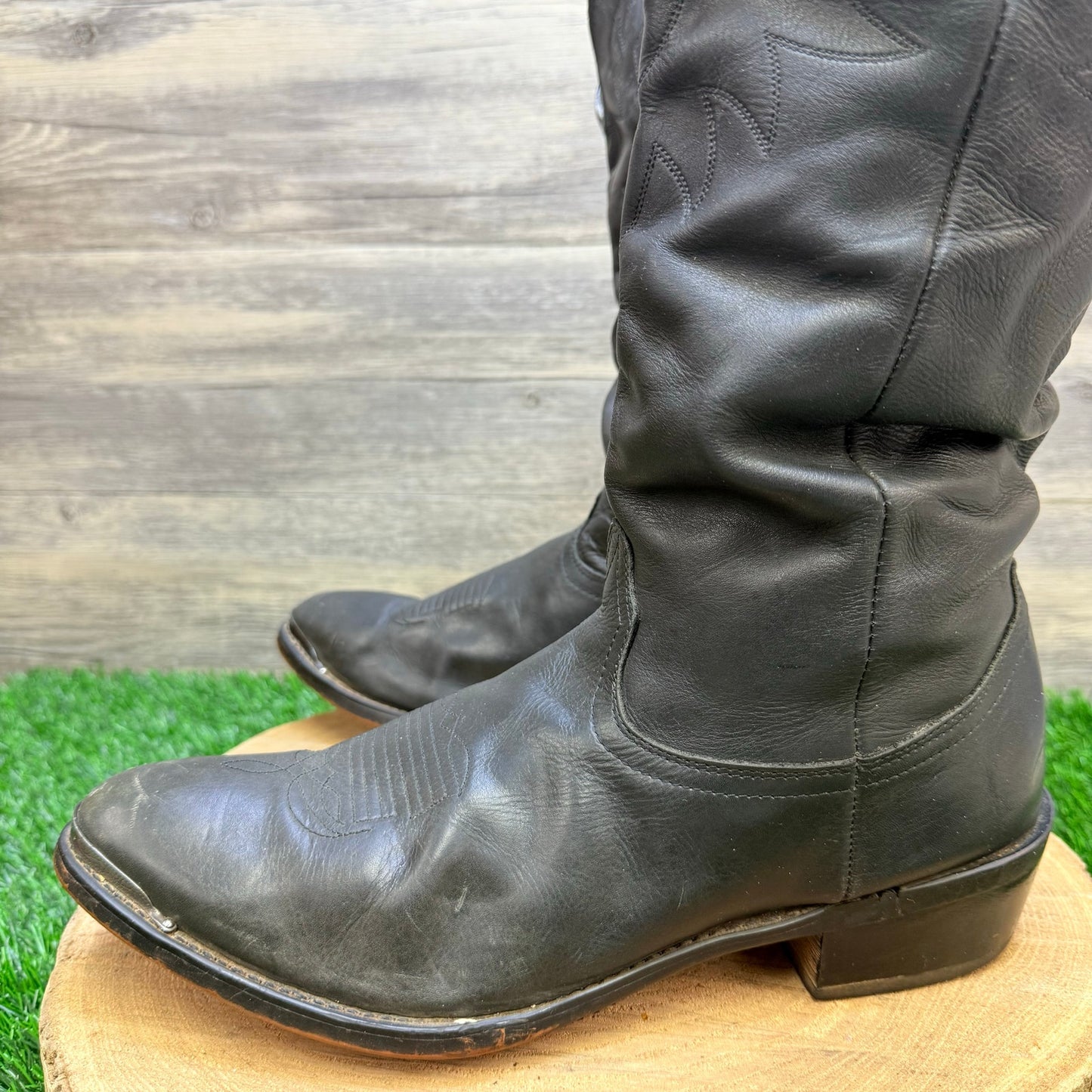 Durango Men - Size 9.5D - Black Leather Cowboy Boots SW549