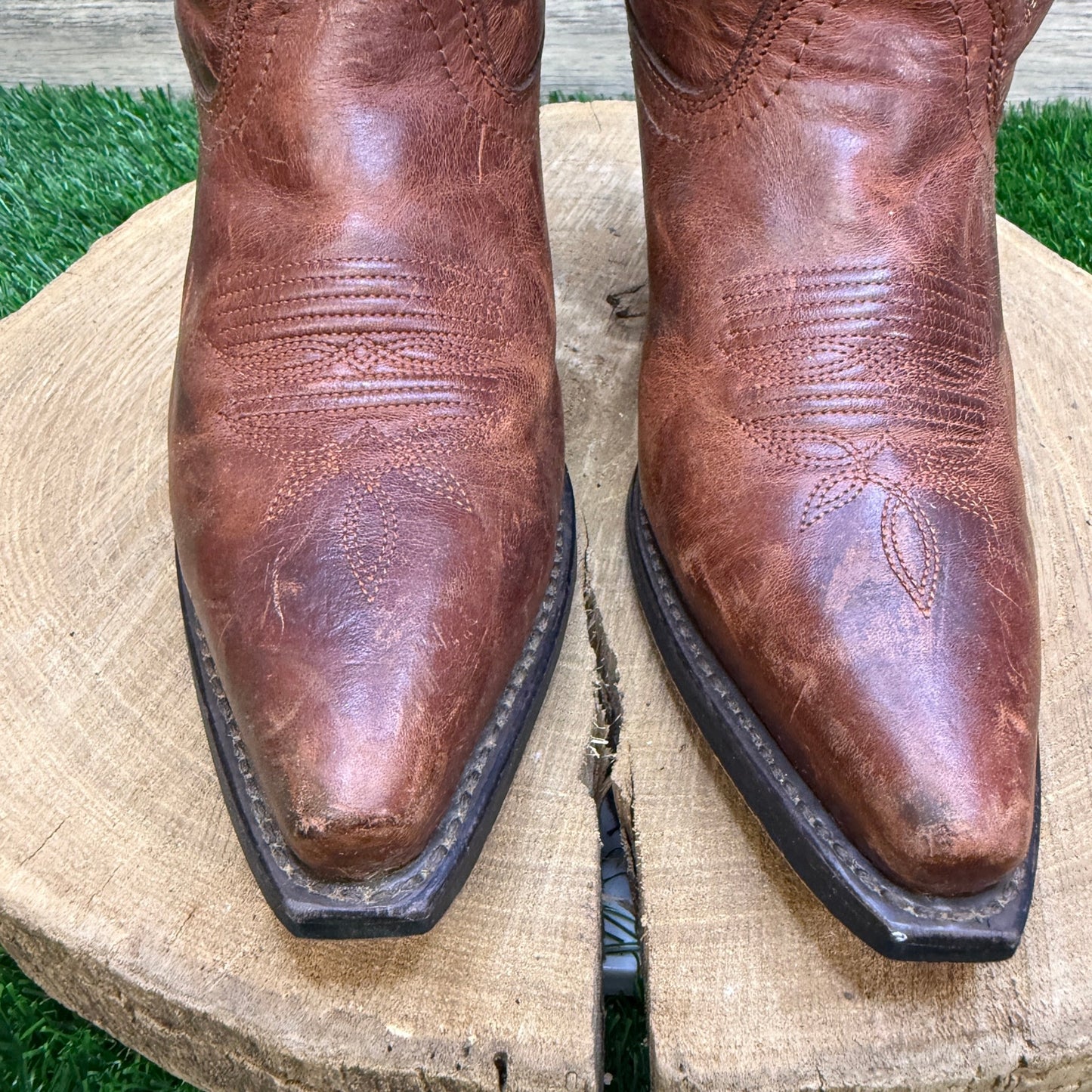 Laredo Women - Size 6M - Brown Snip Toe Western Cowboy Boots Style 51059