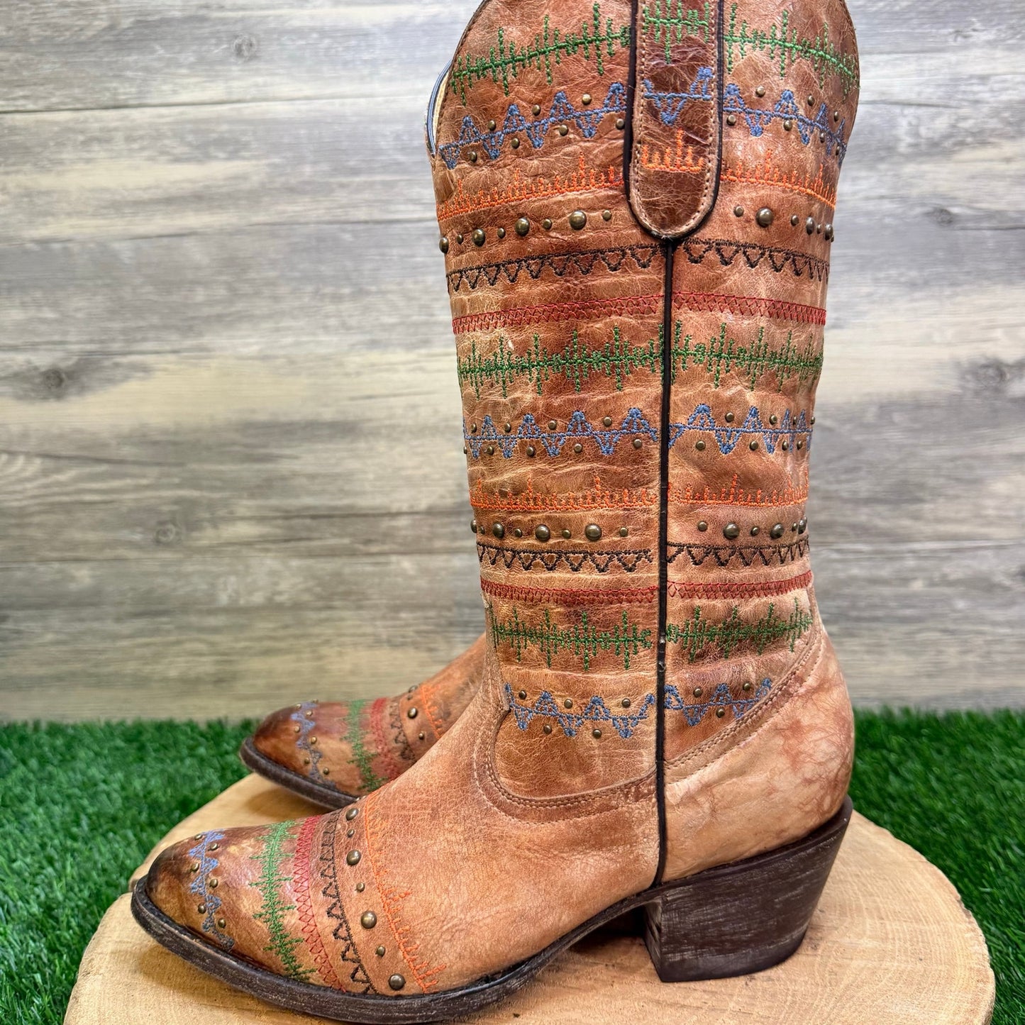 Yippee Ki Yay Women - Size 7.5B - Distressed Tan Southwest Cowboy Boots