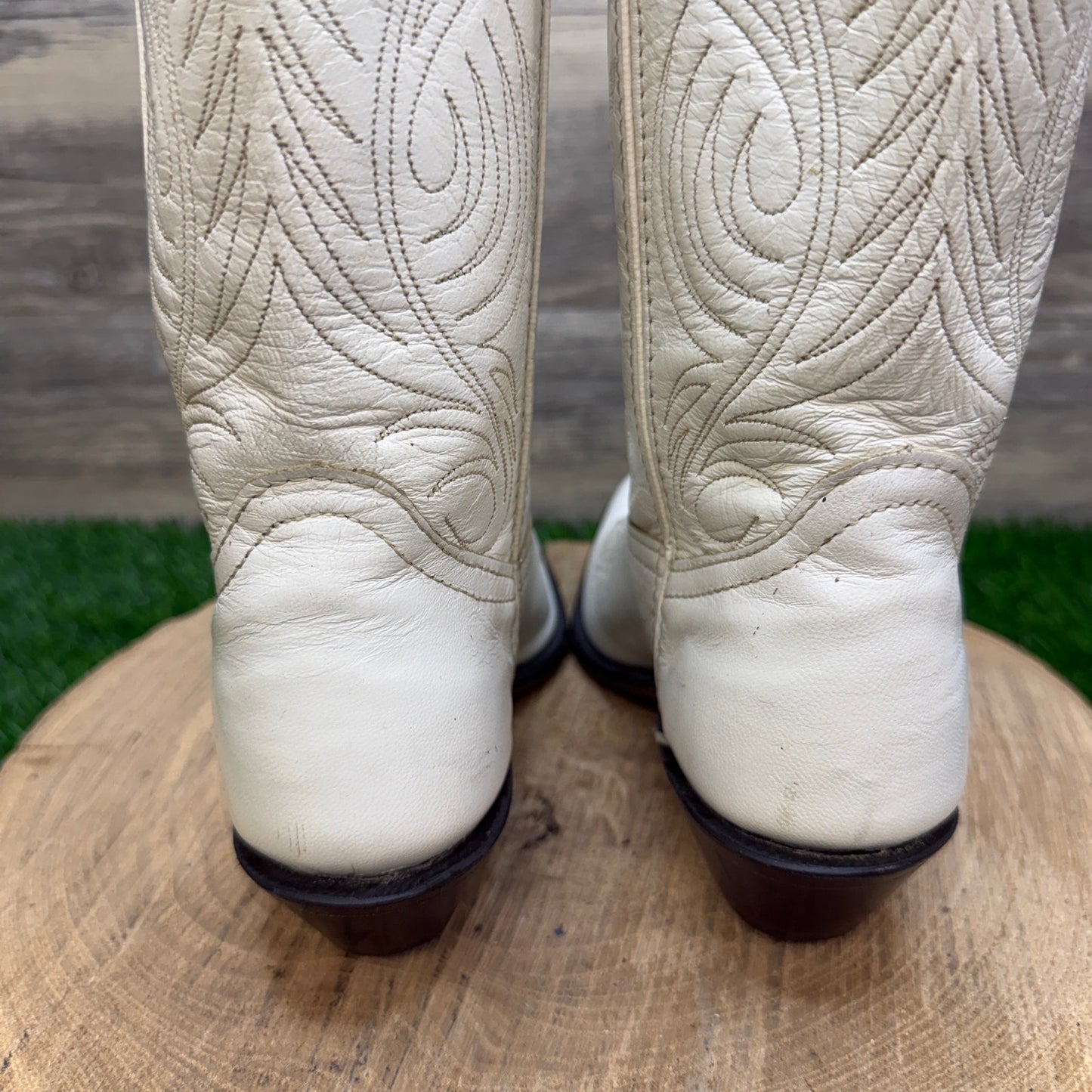 Code West Women - Size 6.5M - Vintage White Western Cowboy Boots Style 27526