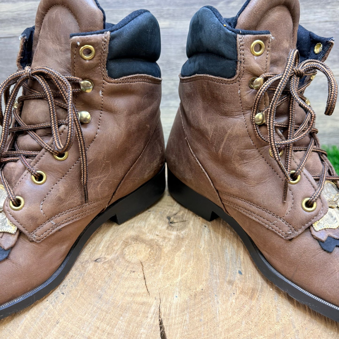 Laredo Women - Size 7M - Brown Lace Up Eagle Peformair Boots 74300