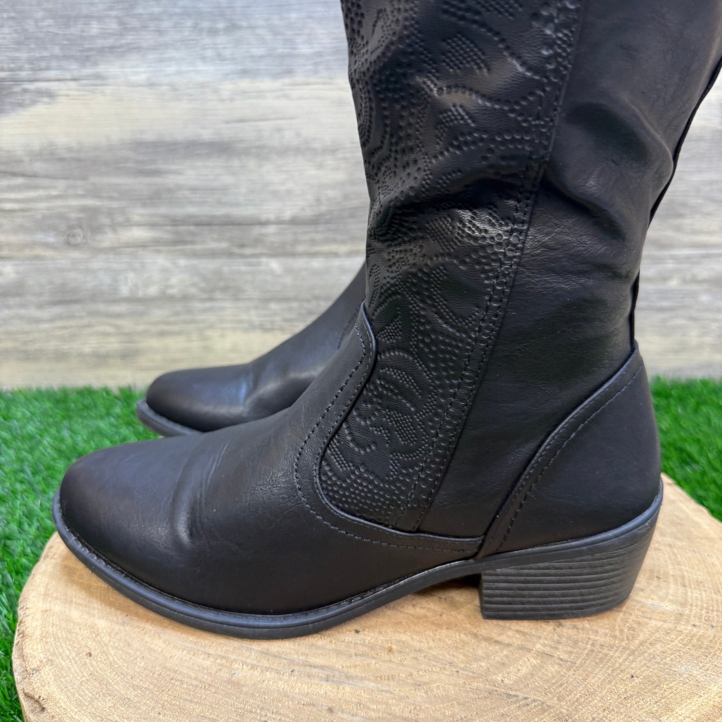 Easy Street Women - Size 9.5M - Black Tall Plus Calf Faux Leather Boots