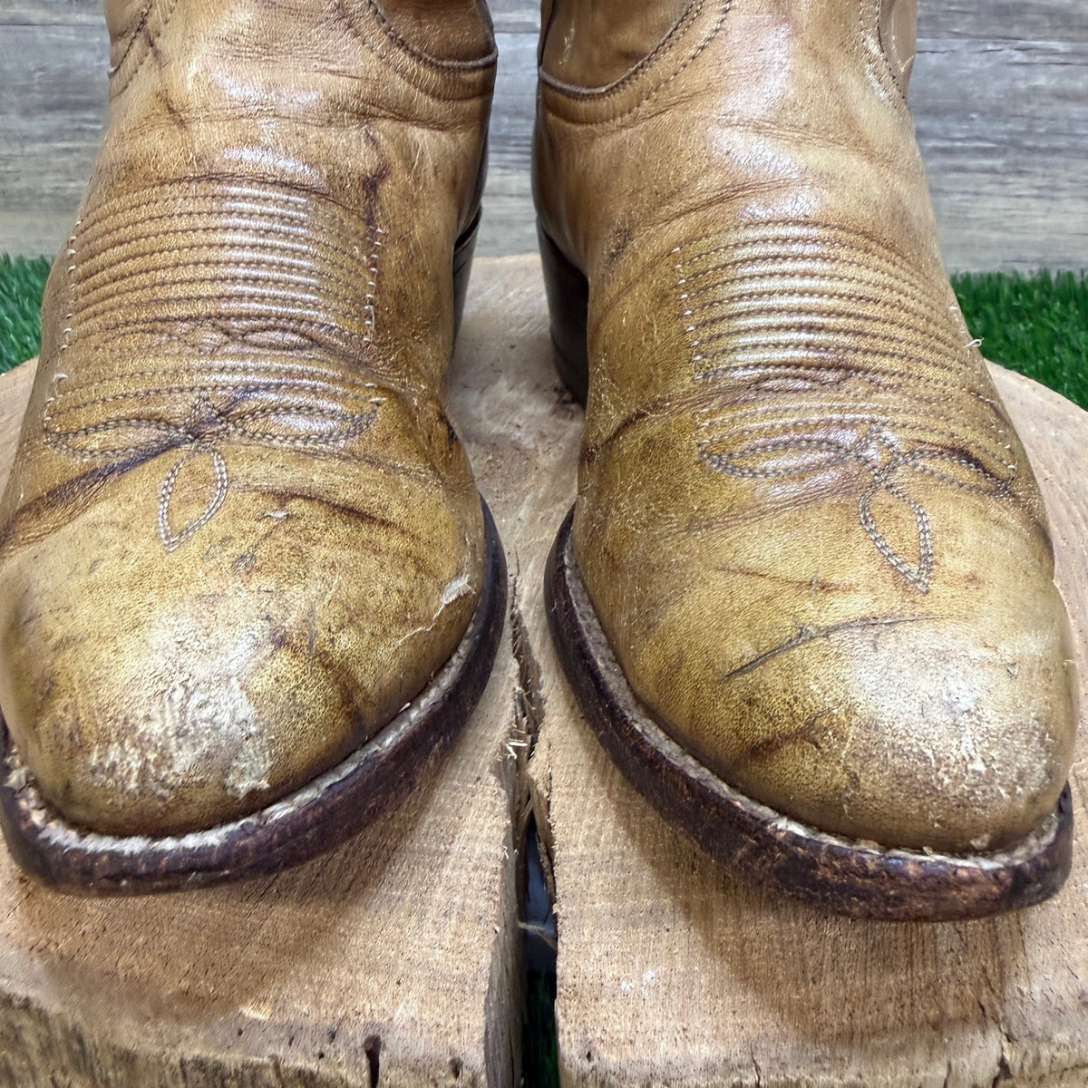 Tony Lama Men - Size 8D - Vintage Marbled Sand Embroidered Cowboy Boots Style L486