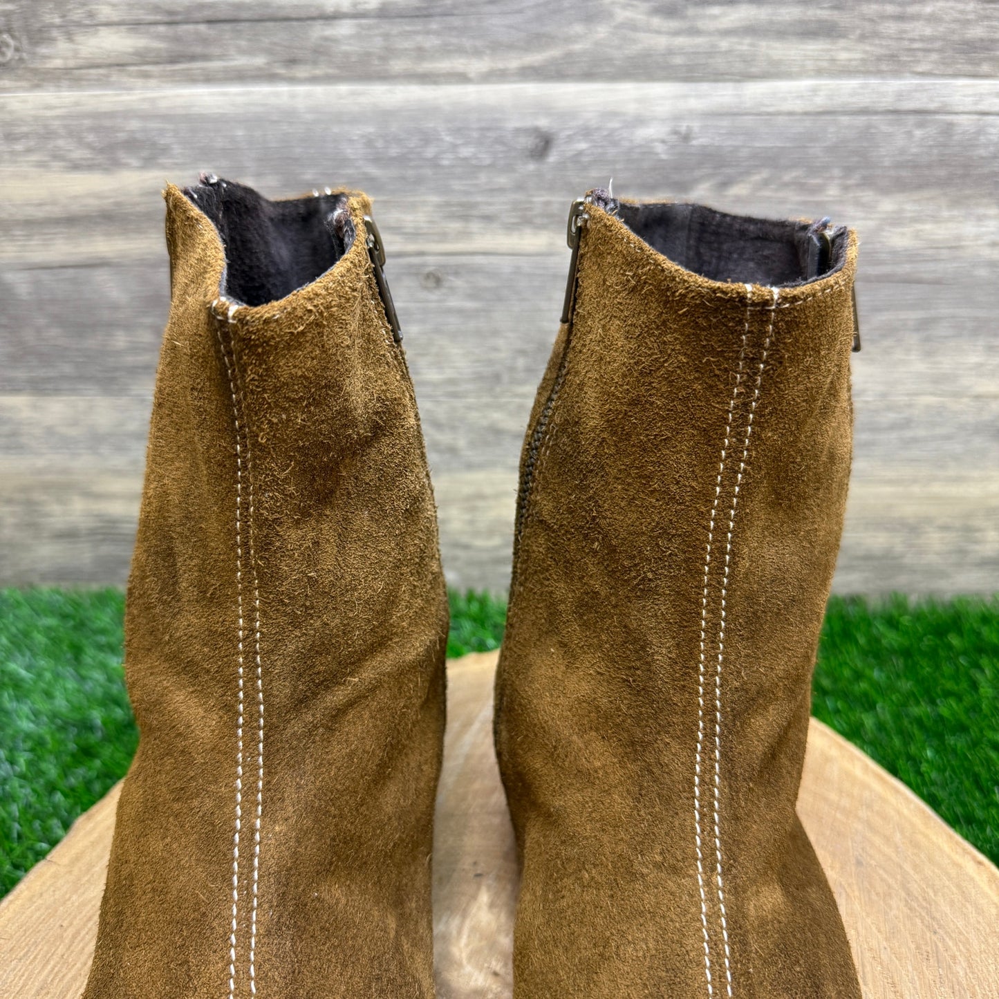 Boots Women - Size 9.5 - Brown Suede Ankle Zipper Boots