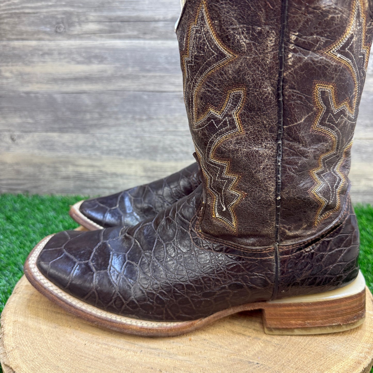 Old Corral Men - Size 7.5 - Dark Brown Exotic Print Square Toe Cowboy Boots