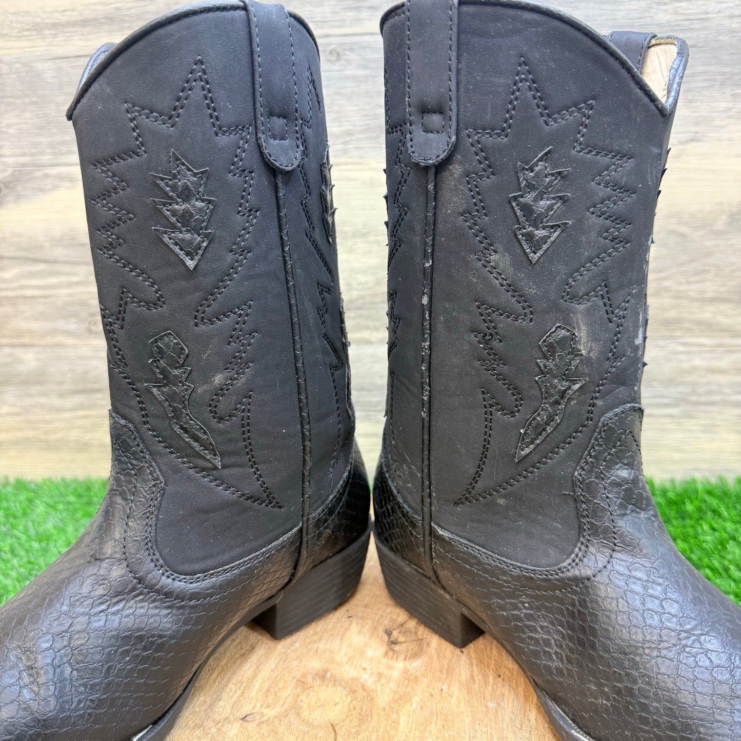 Shoe Show Youth - Size 5M - Black Faux Print Leather Cowboy Boots 430036