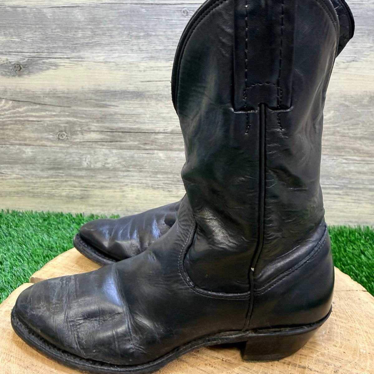 Unknown Youth - Size 3 - Vintage Black Leather Cowboy Boots