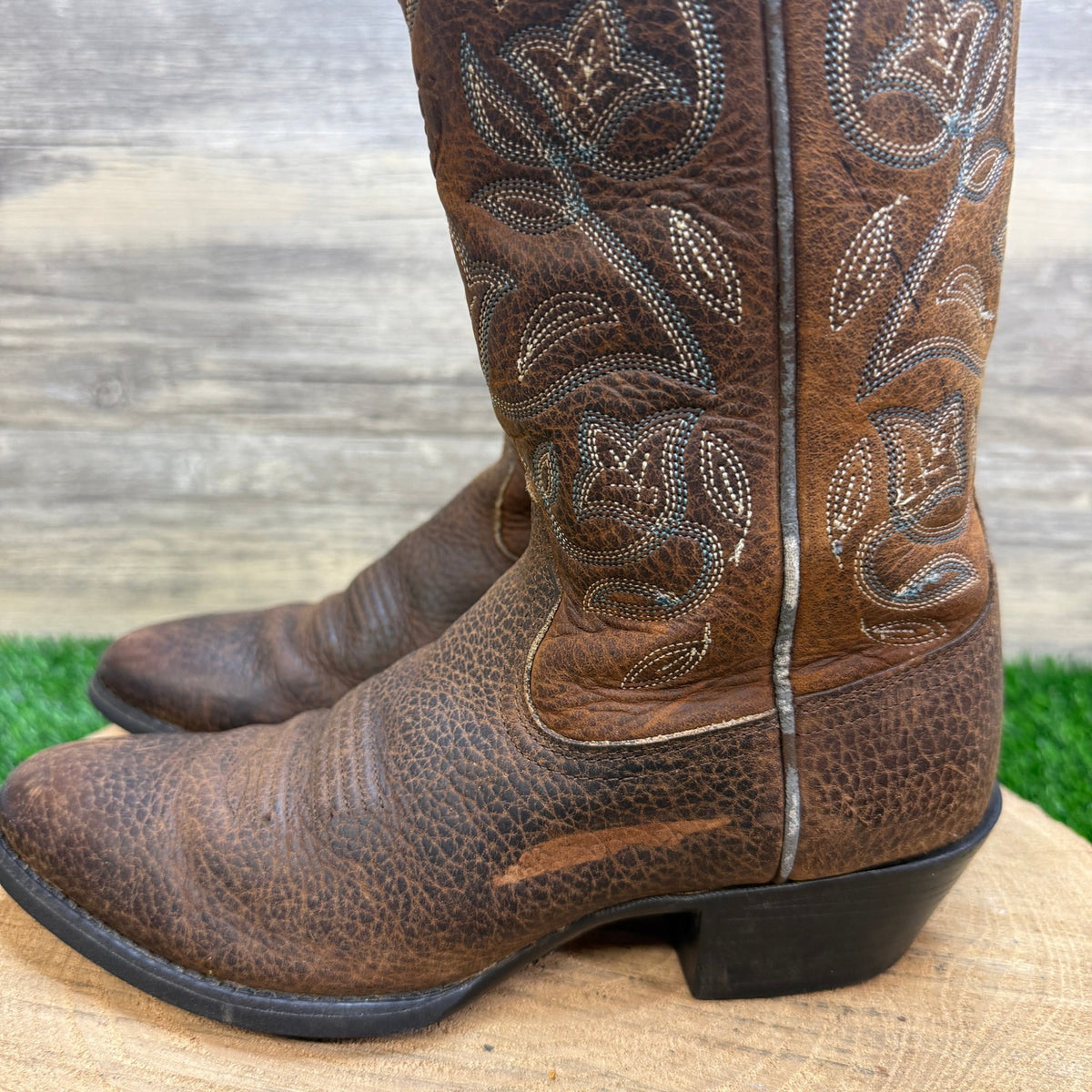 Ariat Women - Size 6B - Brown Heritage Cowboy Boots Style 10001017