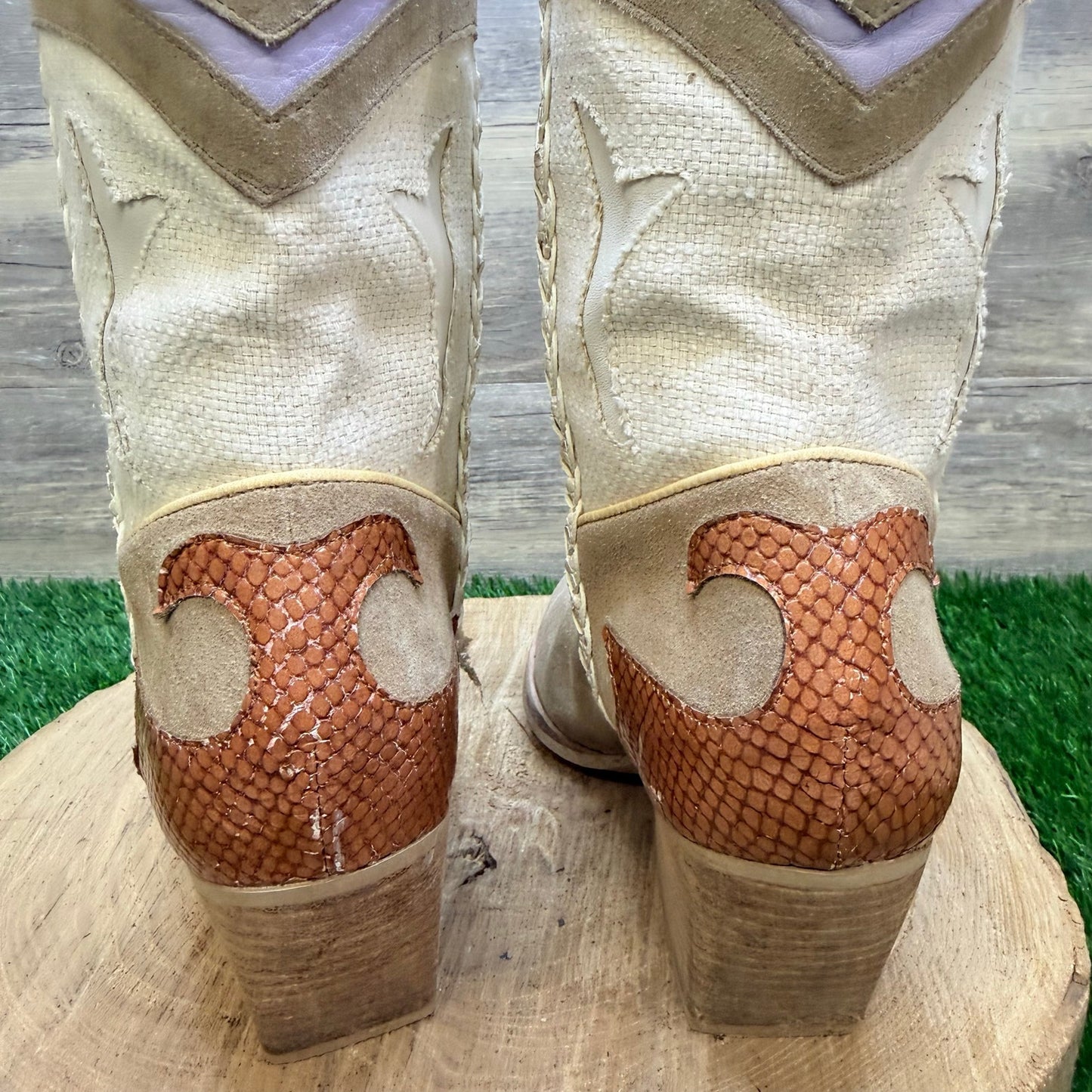 Dolce Vita Women - Size 9 - Beige / Cream Suede Canvas Ankle Boots
