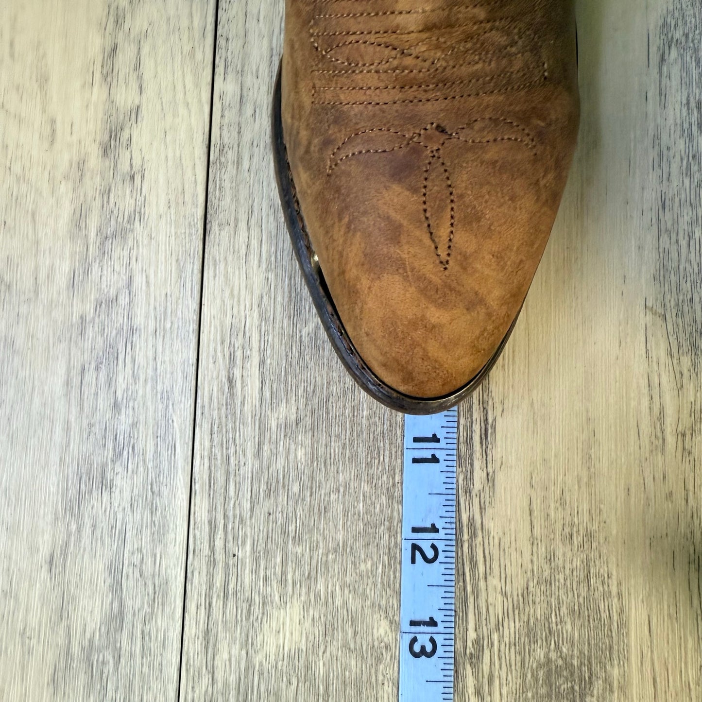 Durango Women - Size 8M - LIKE NEW 
Brown Slouch Cowboy Boots RD542