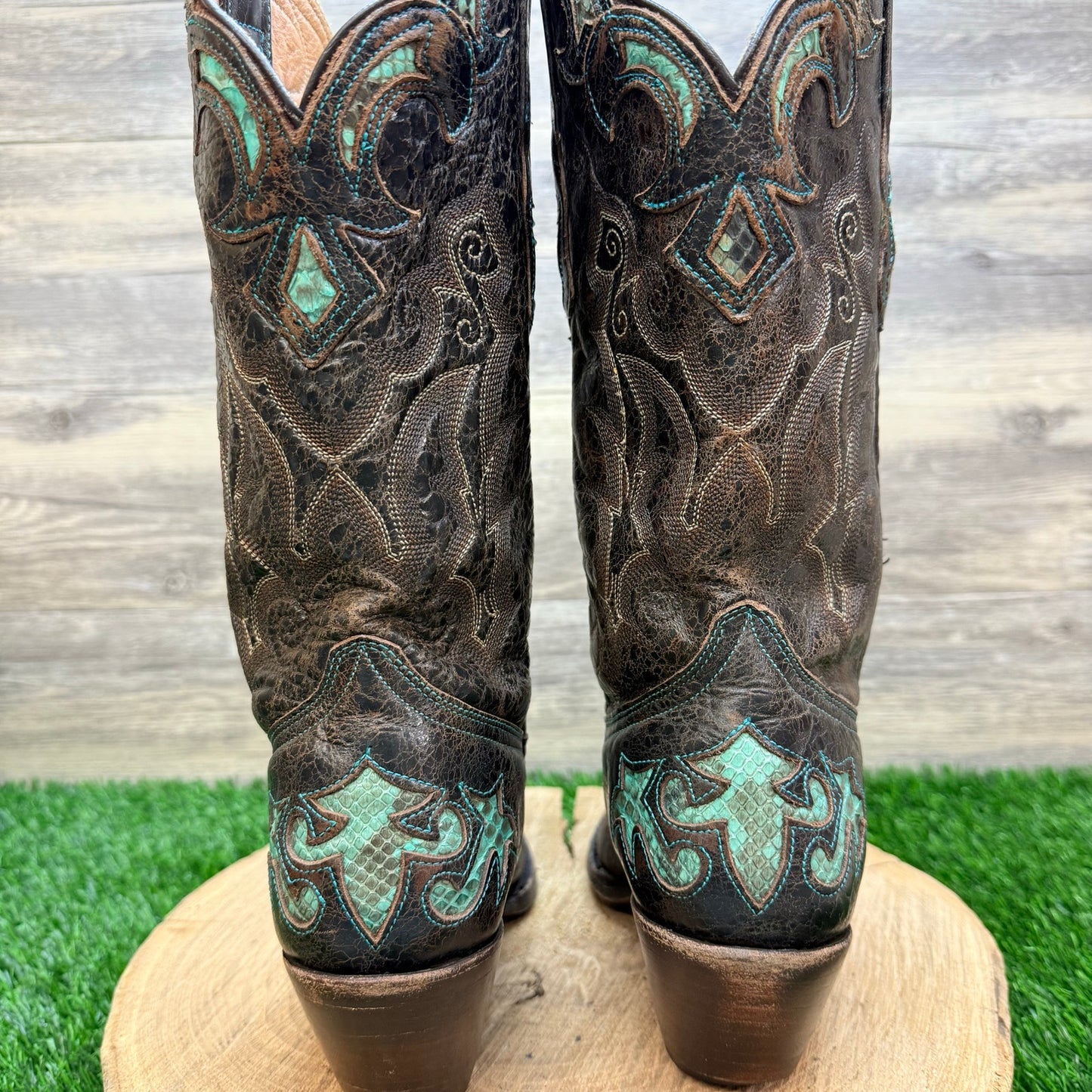 Stetson Women - Size 9B - Distressed Chocolate Snake Inlay Cowboy Boots 0512