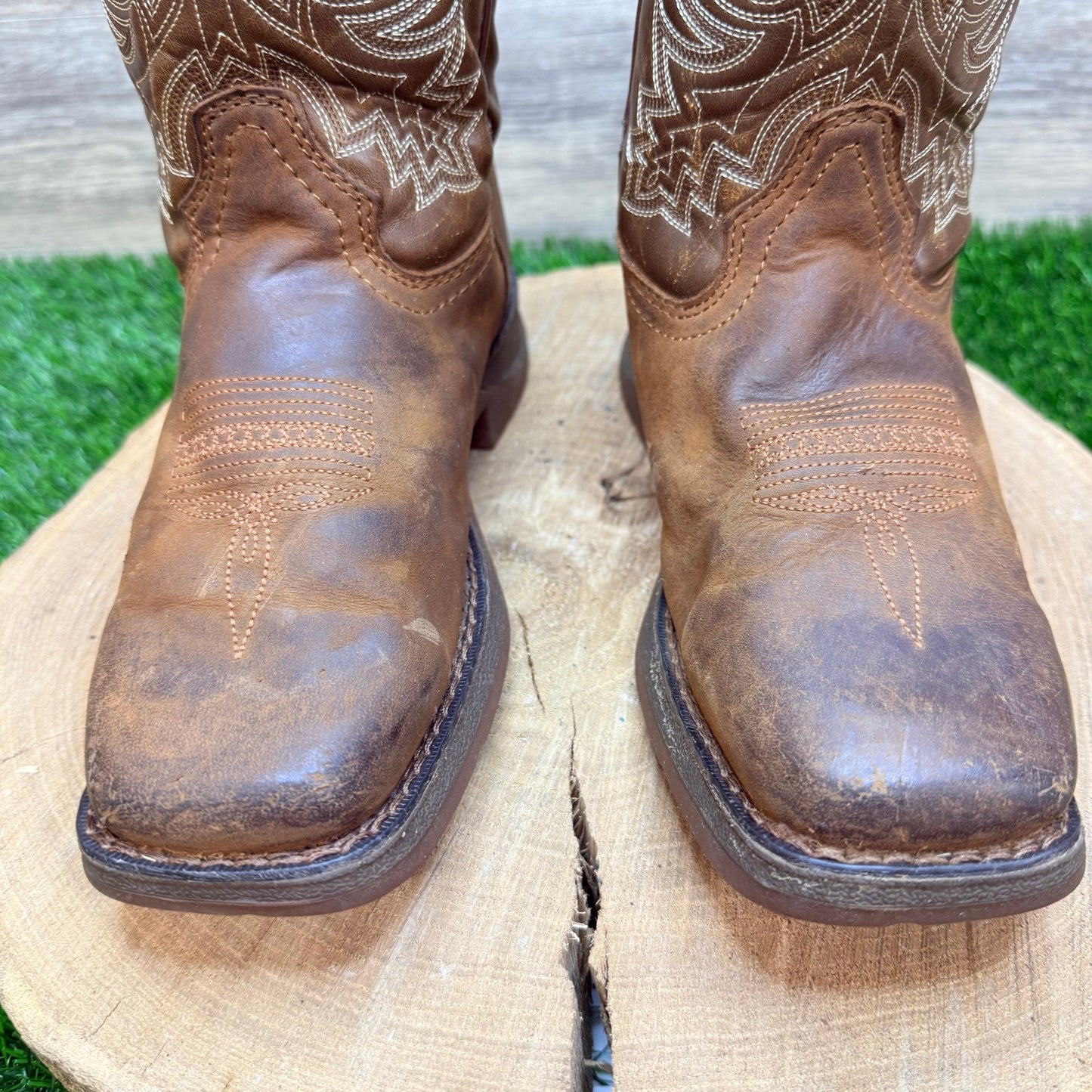 Durango Youth - Size 3.5M - Brown Square Toe Boots DBT0239Y