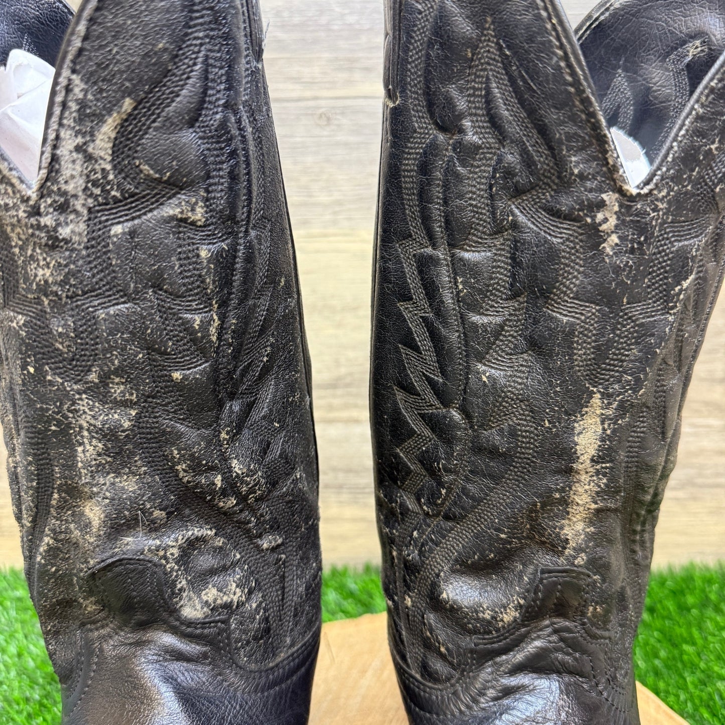 Unknown Men - Size 9.5D - Vintage Black Western Cowboy Boots Style 3008